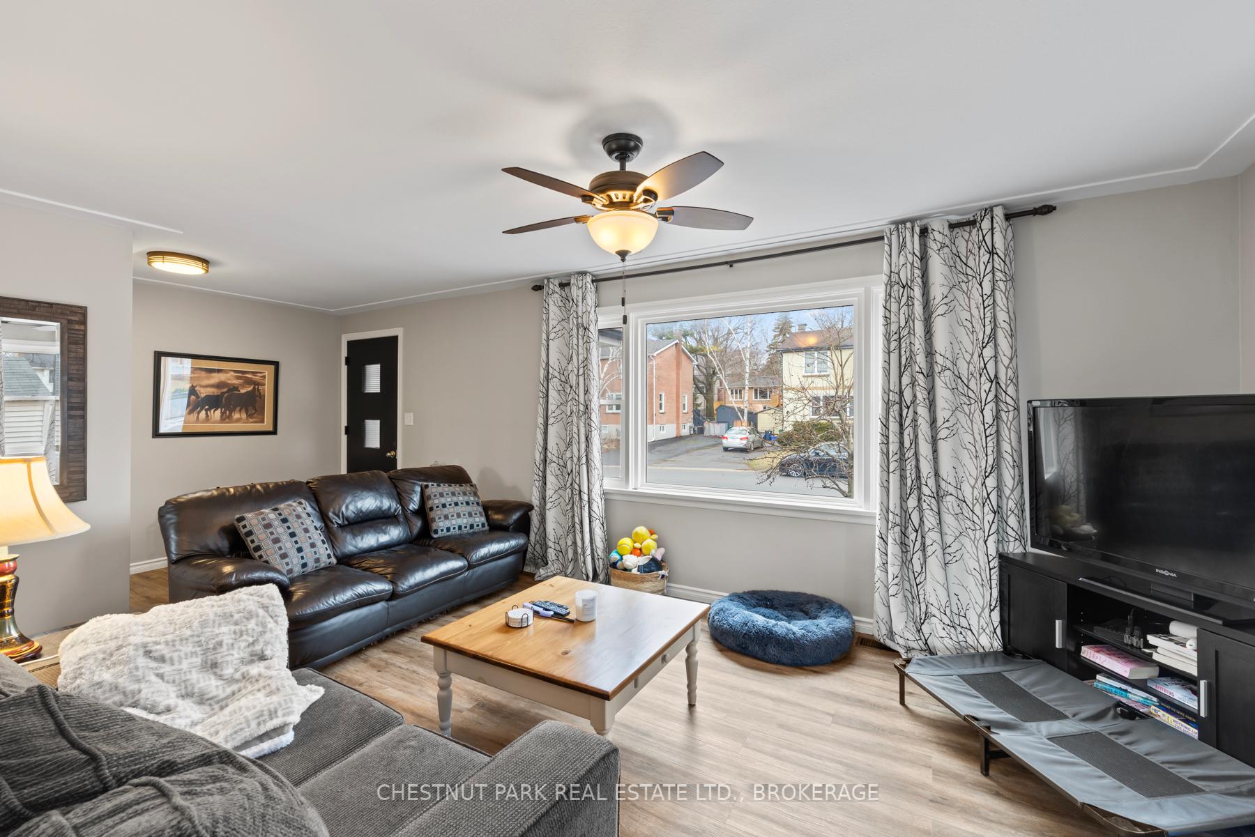 Photo 7 of 87-89 Hatter Street, Kingston, Central City West — HOMEH
