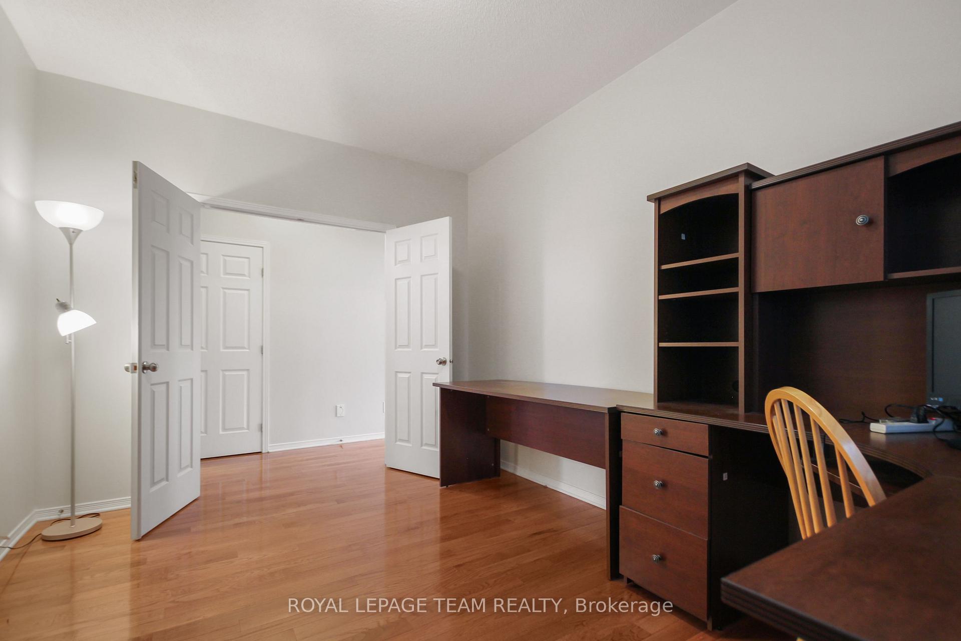 Photo 16 of 214 Asturcon Street, Ottawa, Kanata - Emerald Meadows/Trailwest — HOMEH