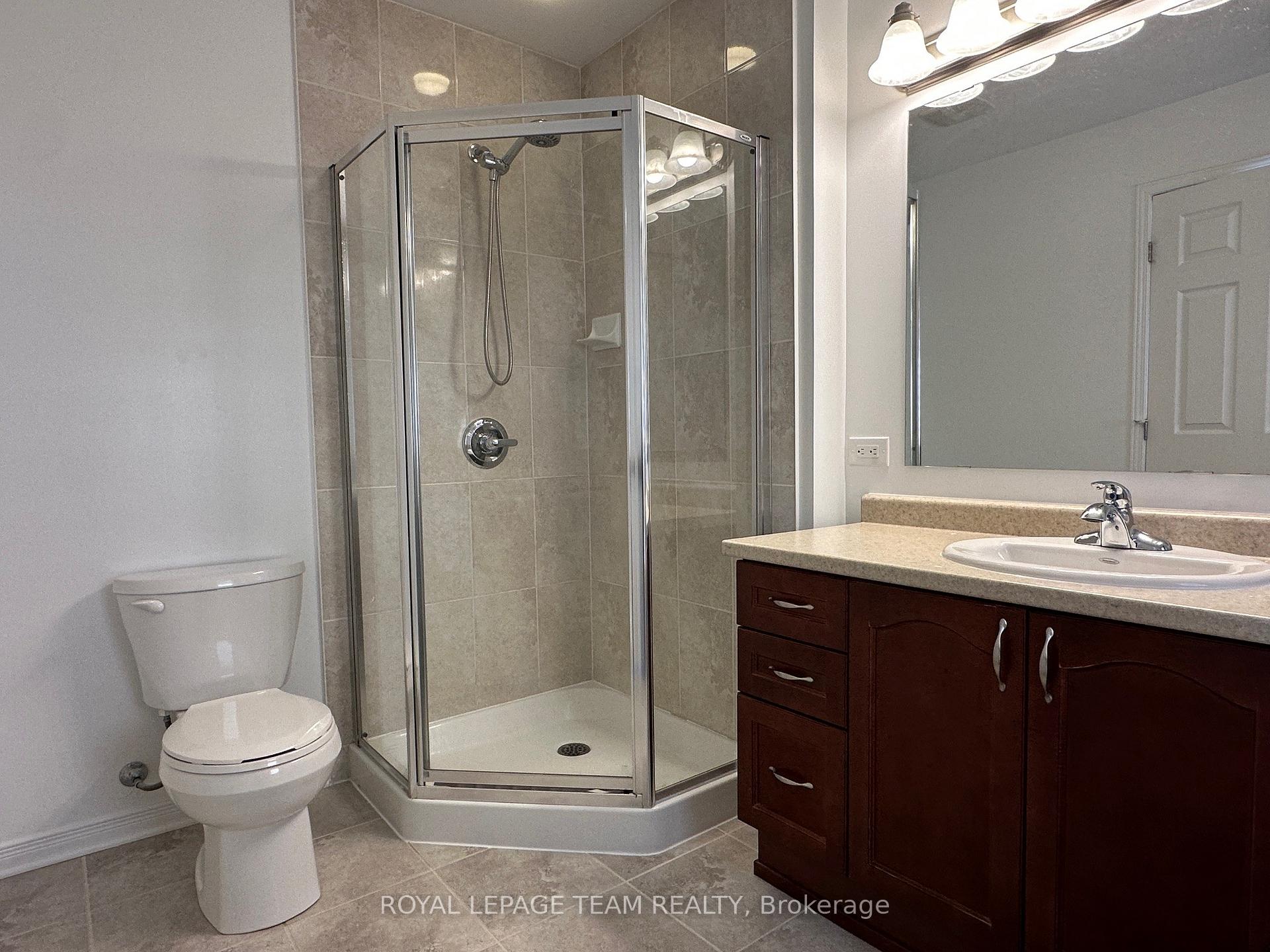 Photo 27 of 214 Asturcon Street, Ottawa, Kanata - Emerald Meadows/Trailwest — HOMEH