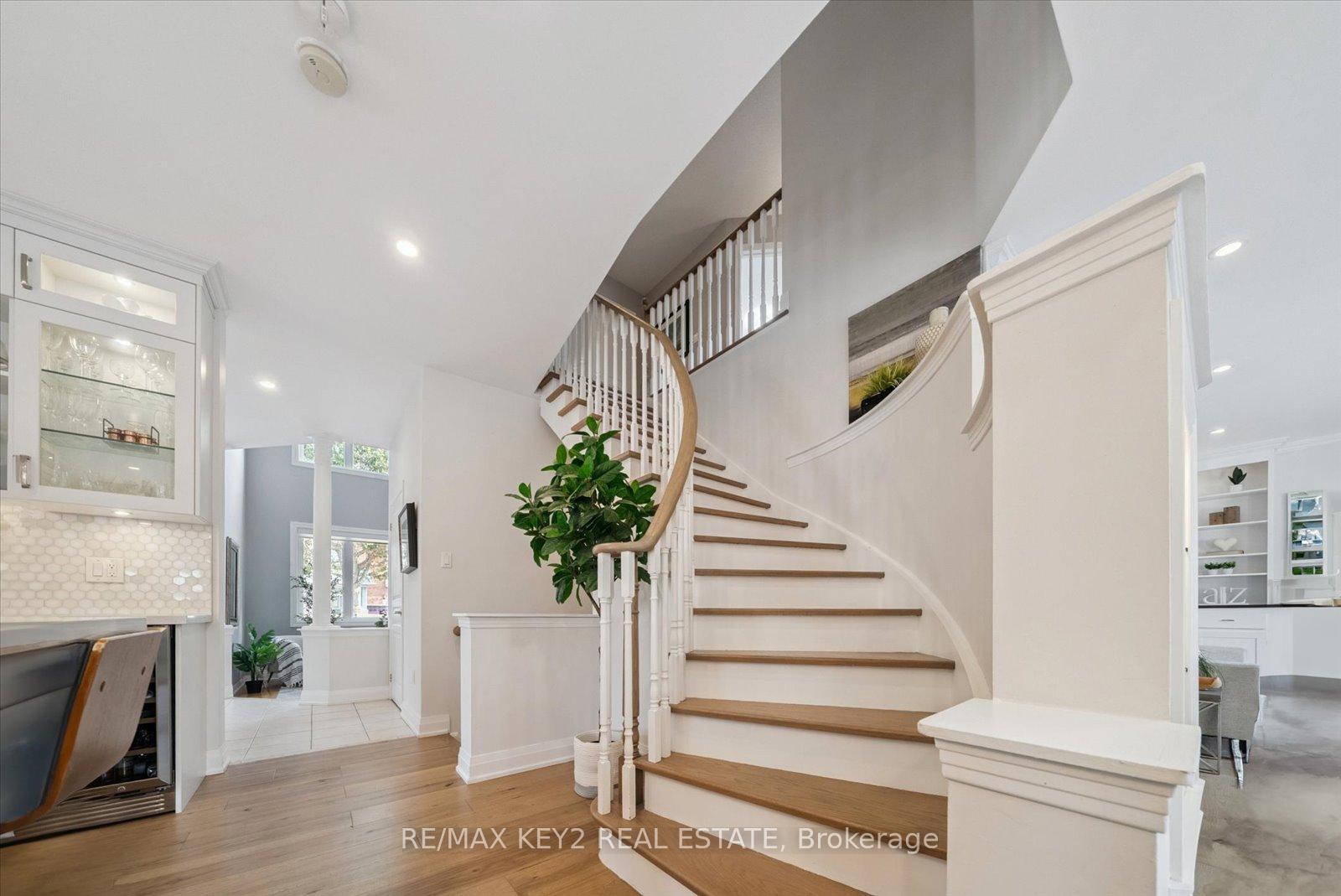 Photo 4 of 40 Saintsbury Road, Markham, Cachet — HOMEH