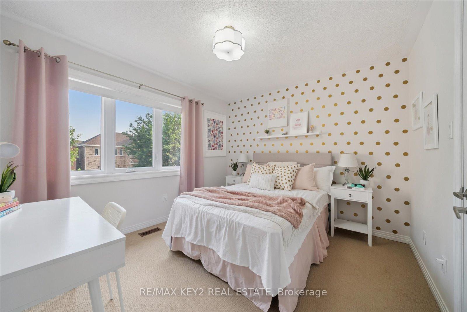 Photo 25 of 40 Saintsbury Road, Markham, Cachet — HOMEH