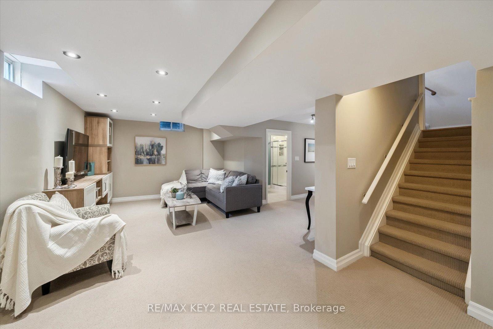 Photo 33 of 40 Saintsbury Road, Markham, Cachet — HOMEH