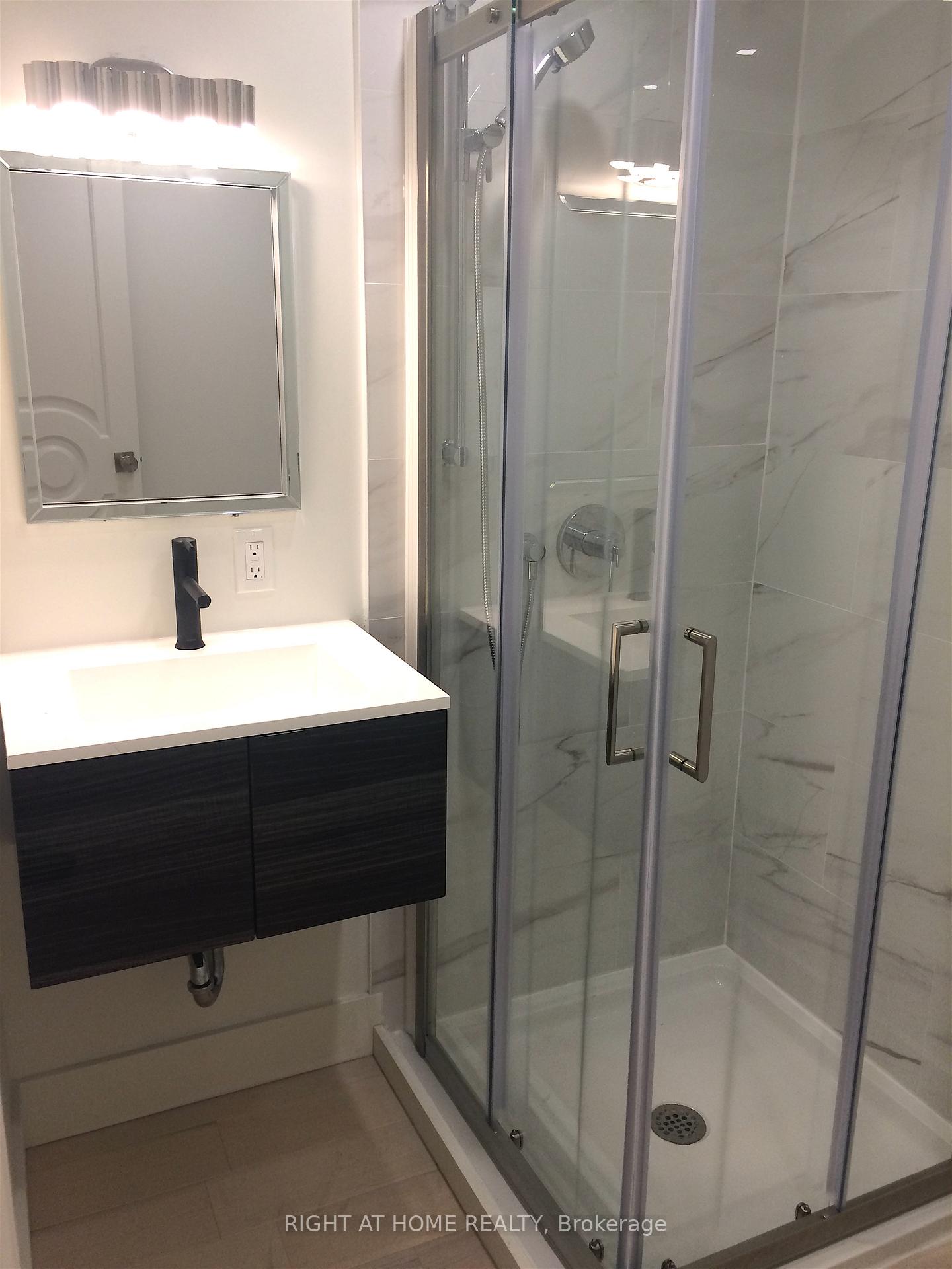 Photo 8 of Unit 2, 843 Main Street E, Hamilton, Stipley — HOMEH
