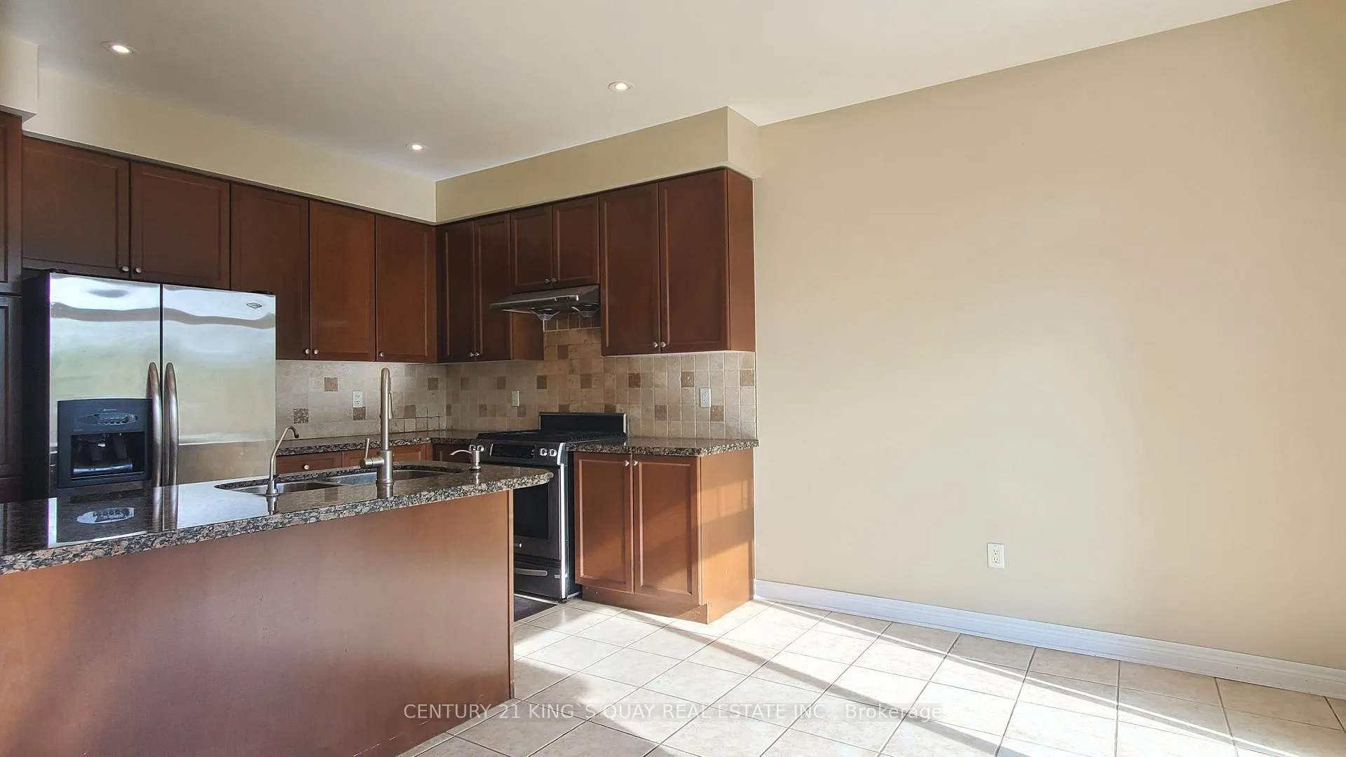 Photo 8 of 95 Princess Diana Drive, Markham, Cathedraltown — HOMEH
