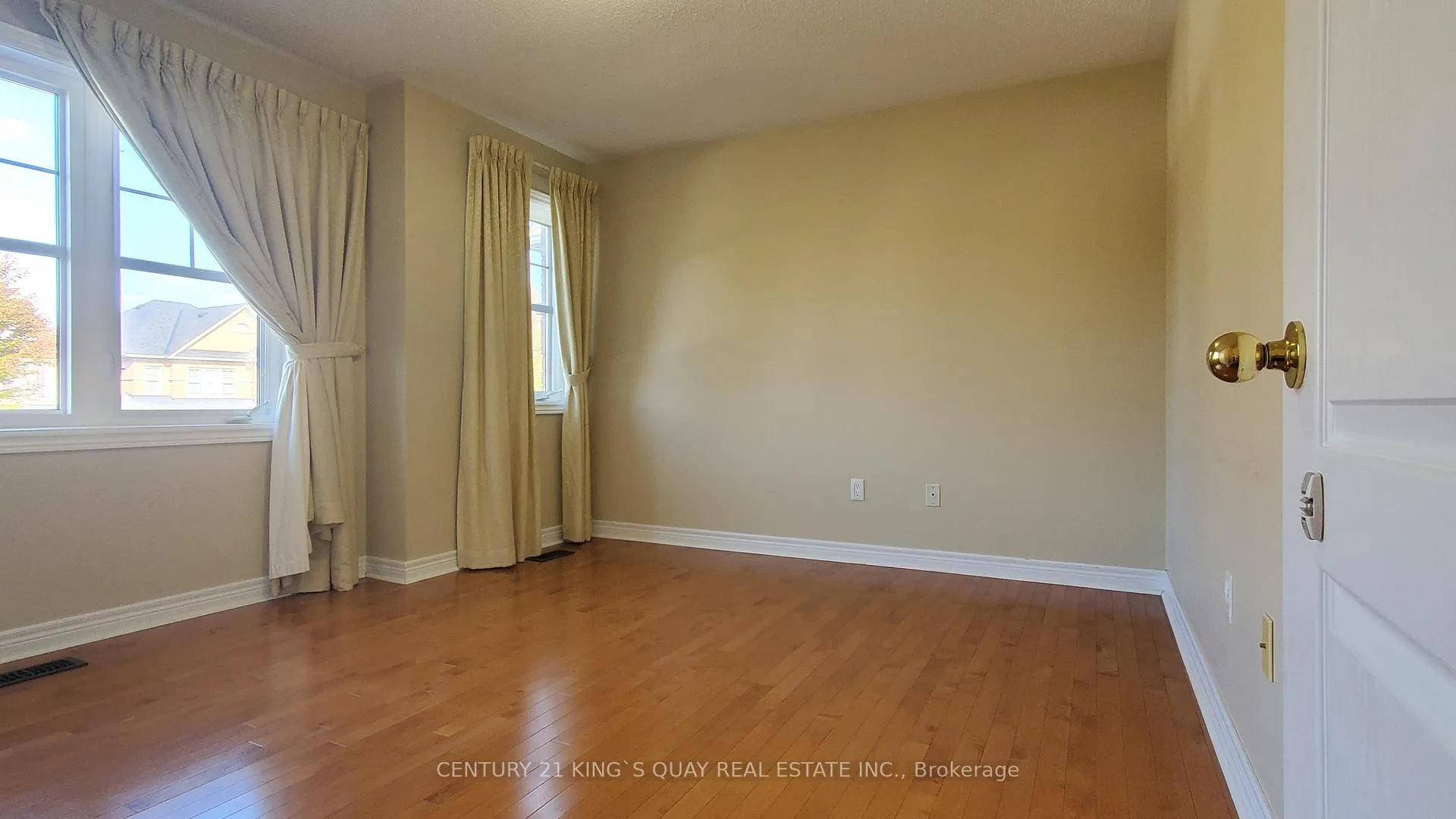 Photo 16 of 95 Princess Diana Drive, Markham, Cathedraltown — HOMEH