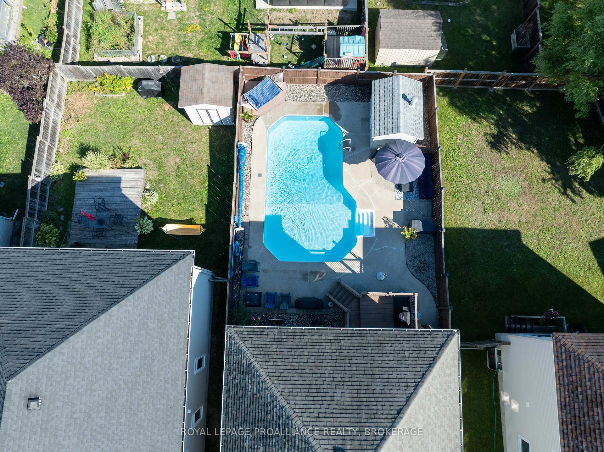 Photo 41 of 496 Cheryl Place, Kingston, Kingston East (Incl Barret Crt) — HOMEH