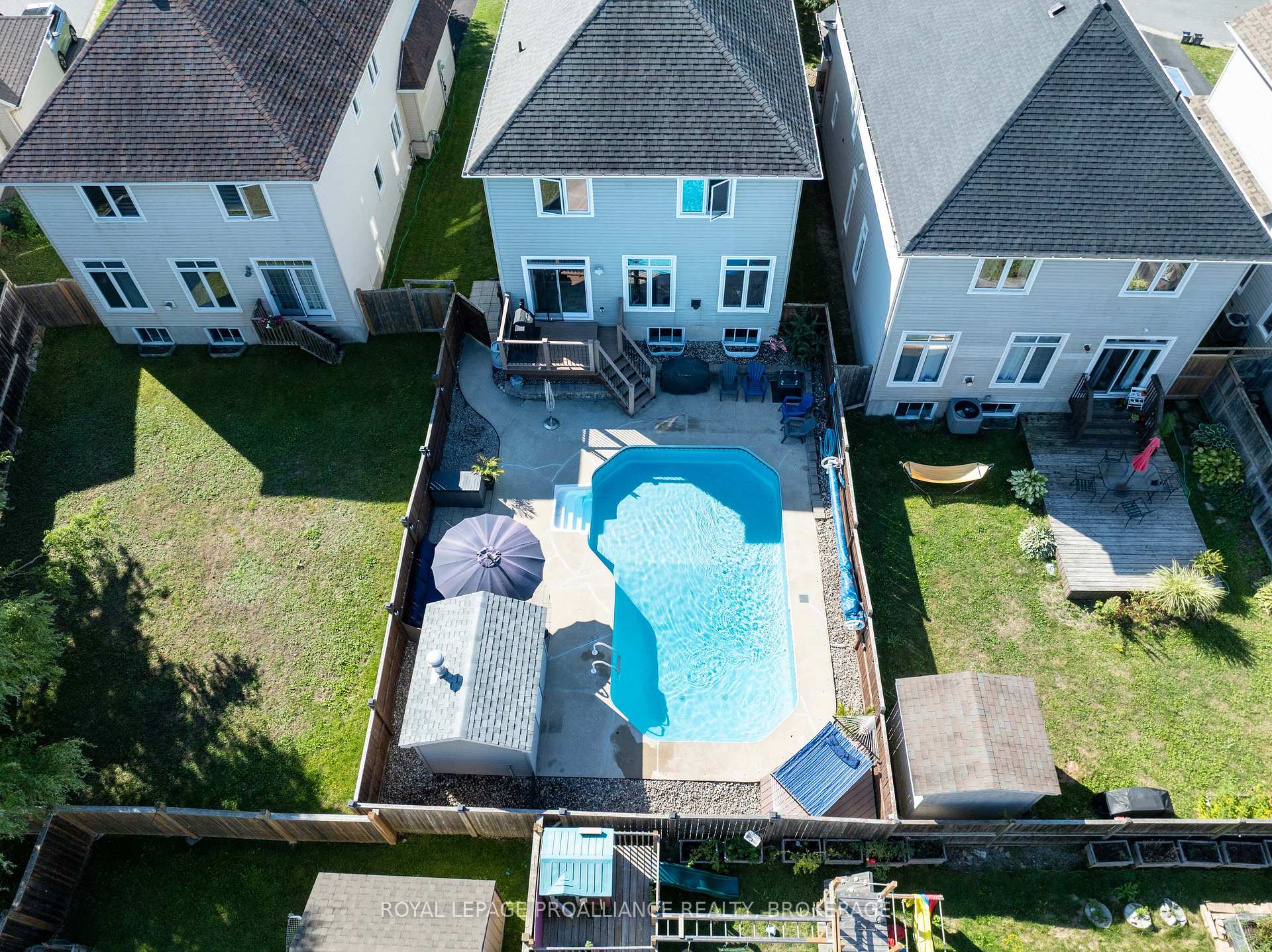 Photo 42 of 496 Cheryl Place, Kingston, Kingston East (Incl Barret Crt) — HOMEH