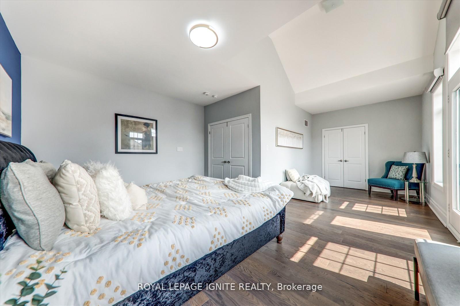 Photo 27 of 12 Warton Court, Markham, Greensborough — HOMEH