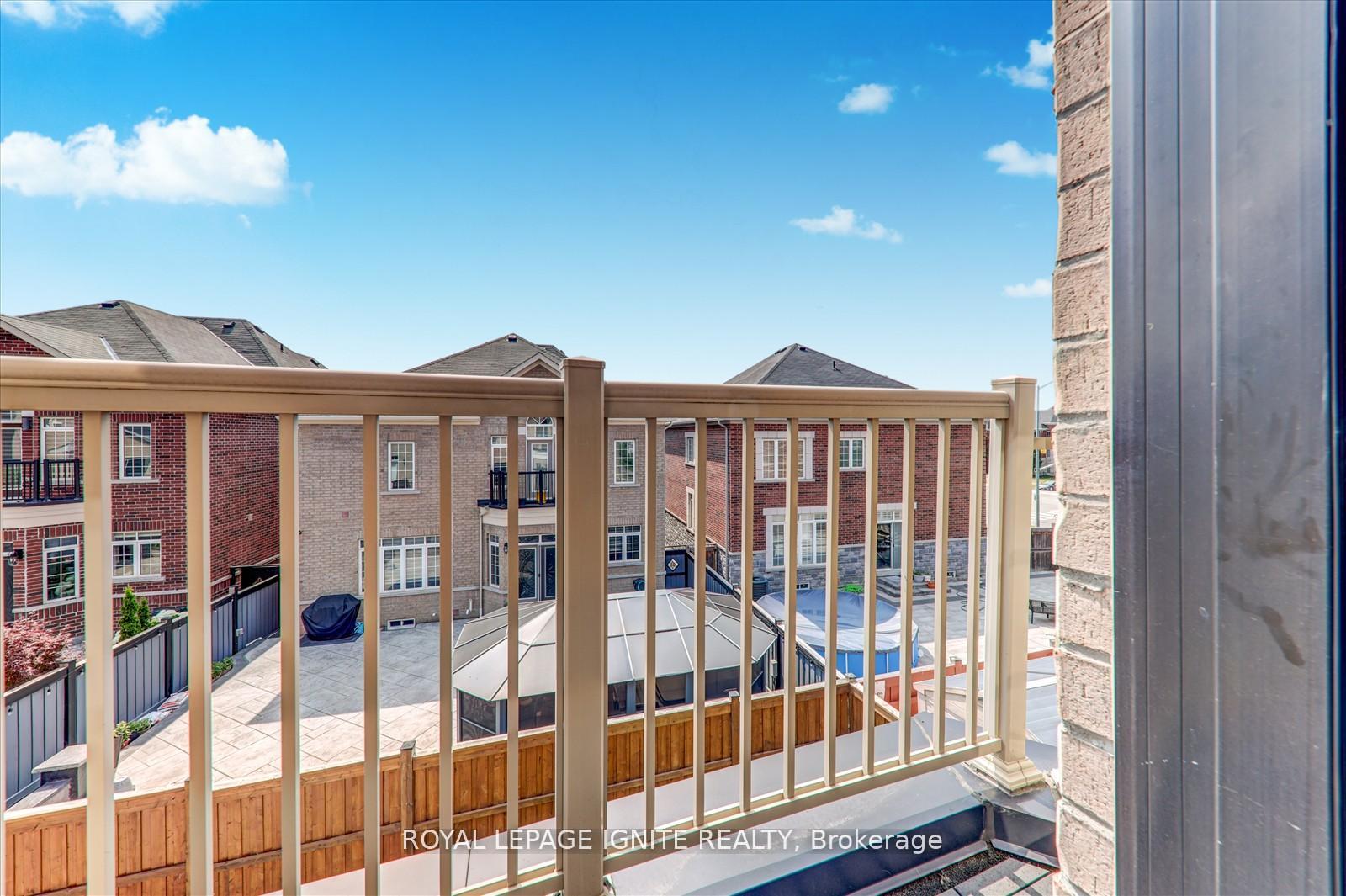 Photo 29 of 12 Warton Court, Markham, Greensborough — HOMEH