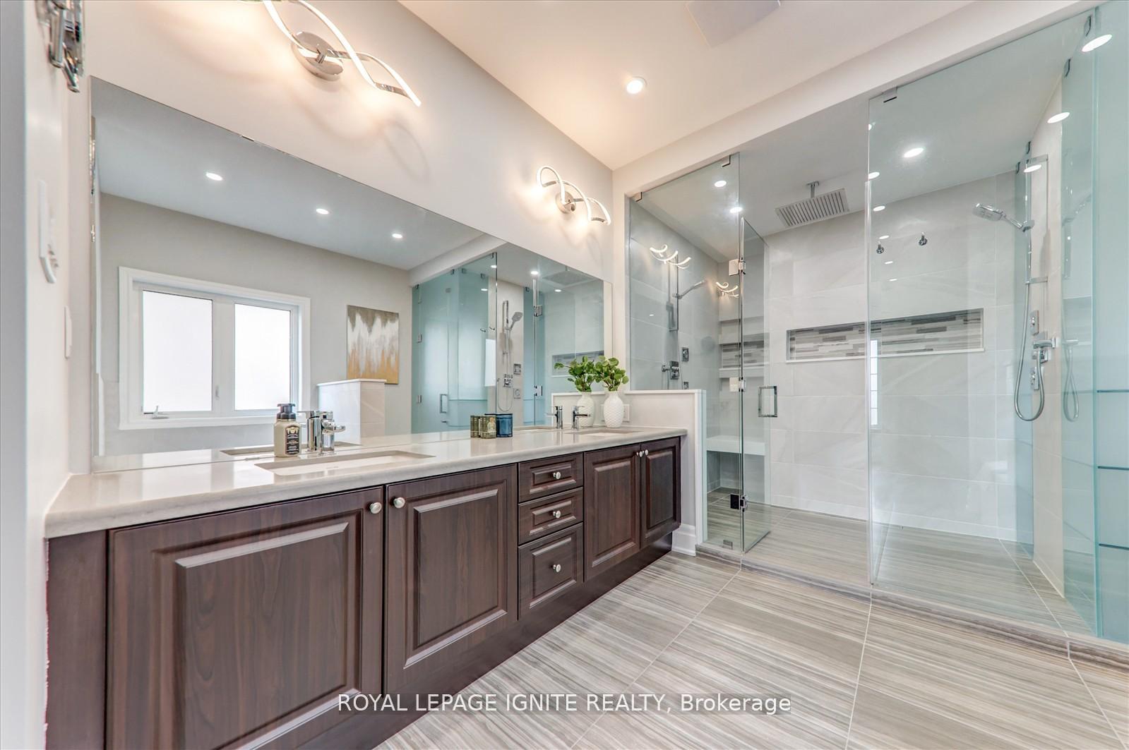 Photo 32 of 12 Warton Court, Markham, Greensborough — HOMEH