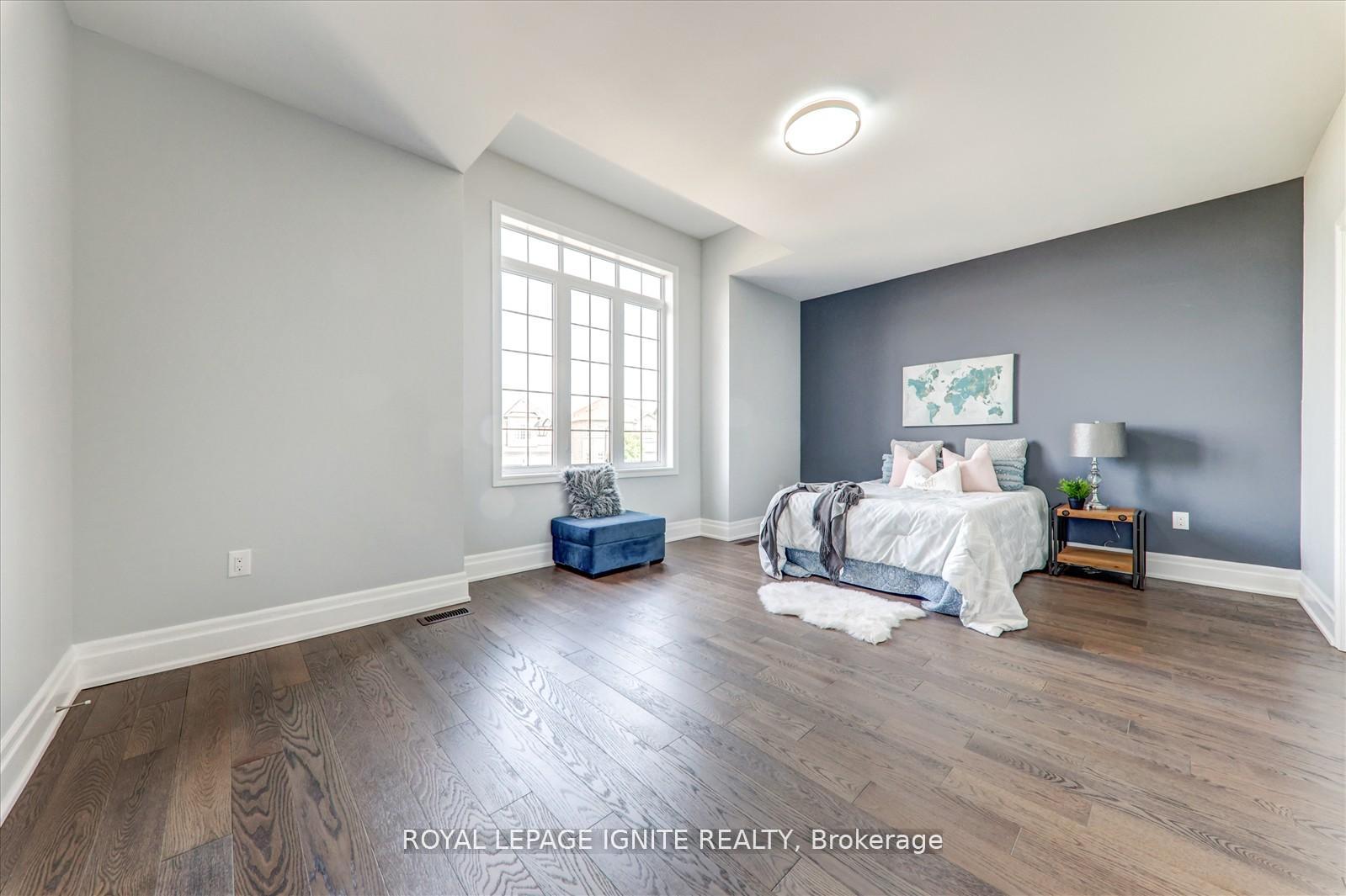 Photo 37 of 12 Warton Court, Markham, Greensborough — HOMEH