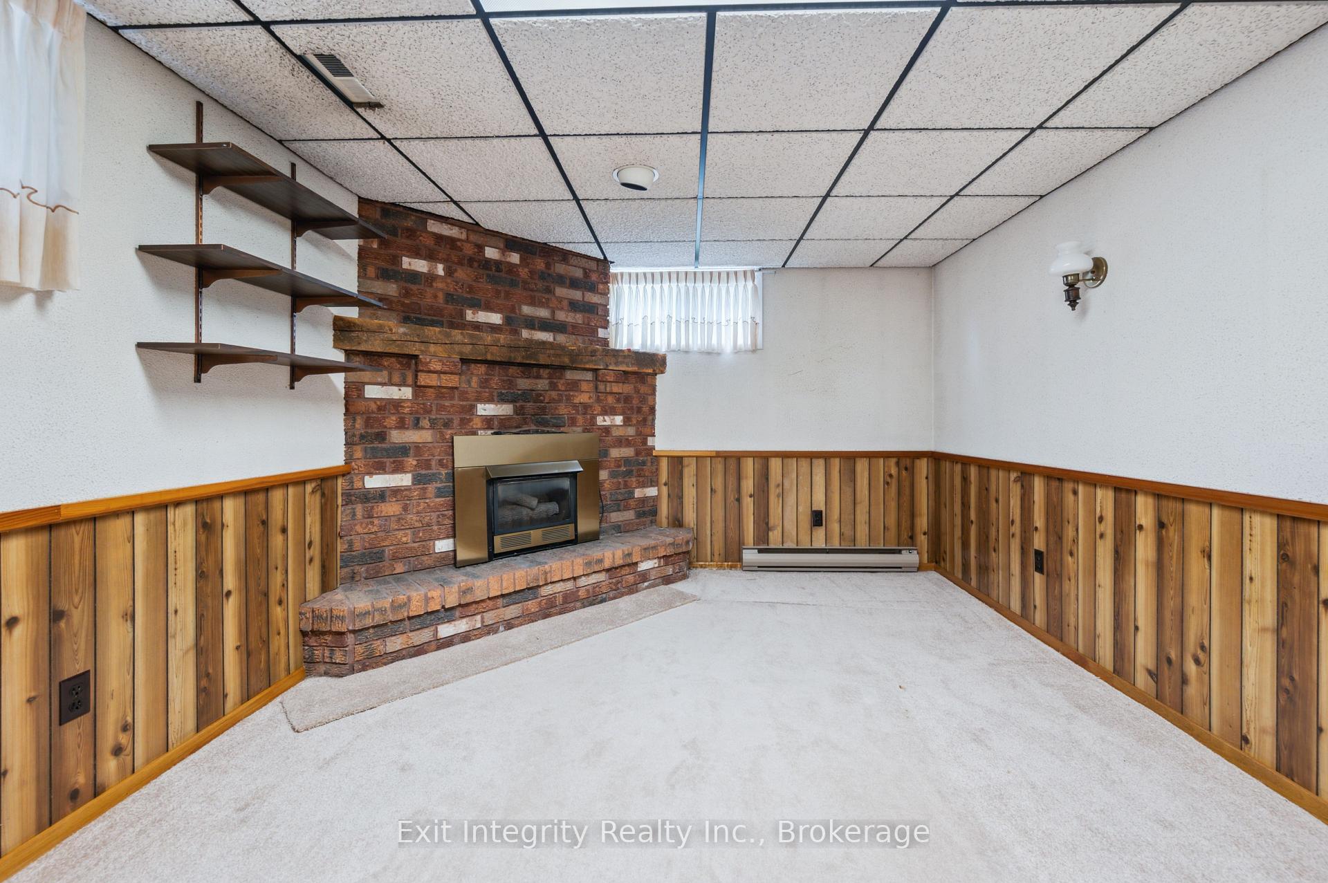 Photo 30 of 126 Elkington Drive, Kitchener — HOMEH