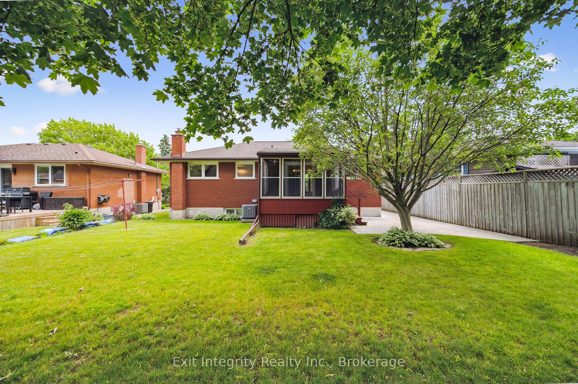 Photo 38 of 126 Elkington Drive, Kitchener — HOMEH