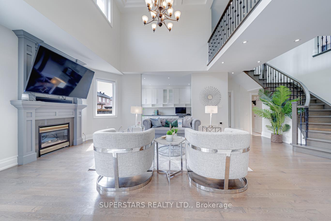 Photo 6 of 35 Chasser Drive, Markham, Greensborough — HOMEH
