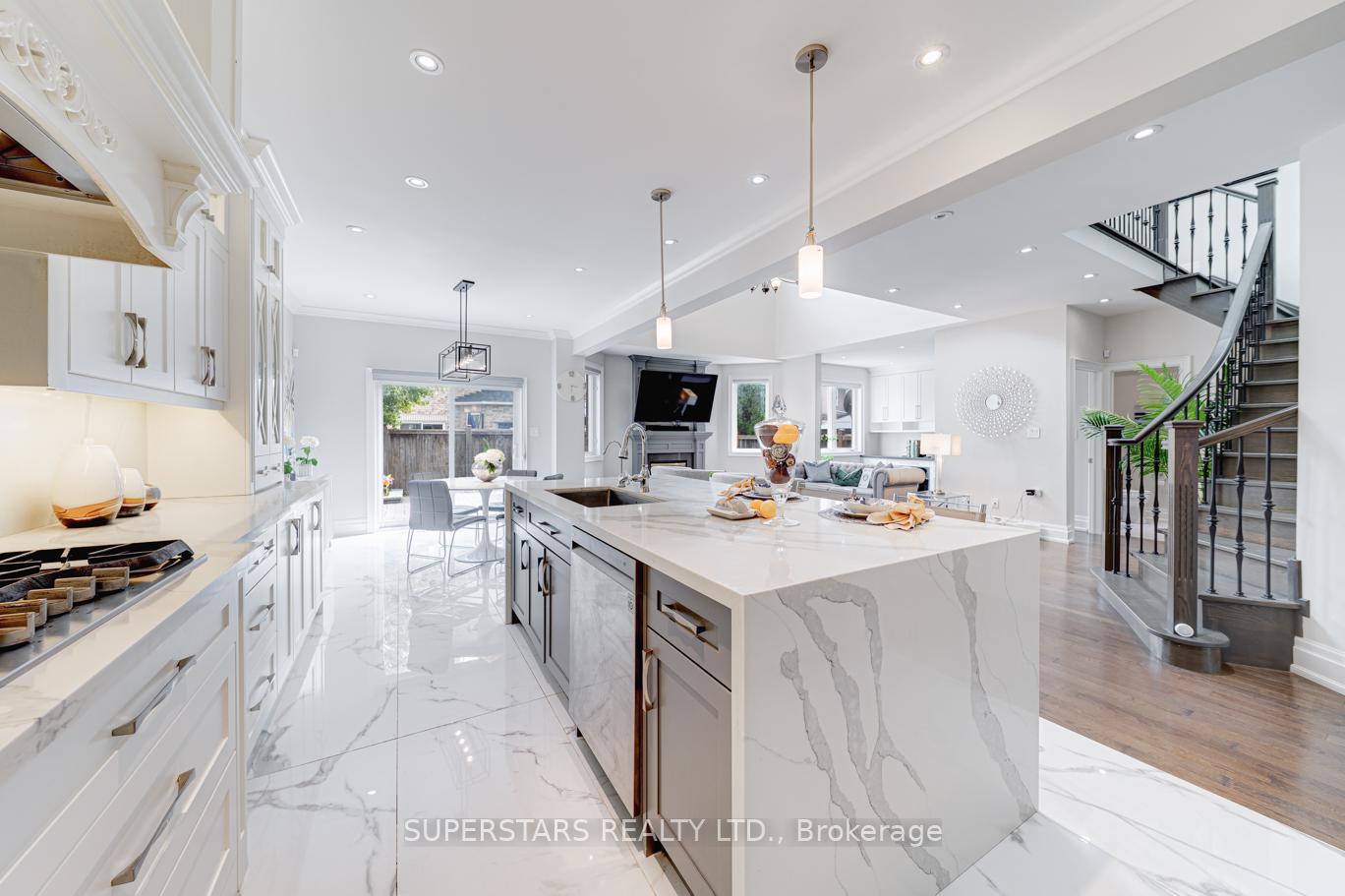 Photo 8 of 35 Chasser Drive, Markham, Greensborough — HOMEH