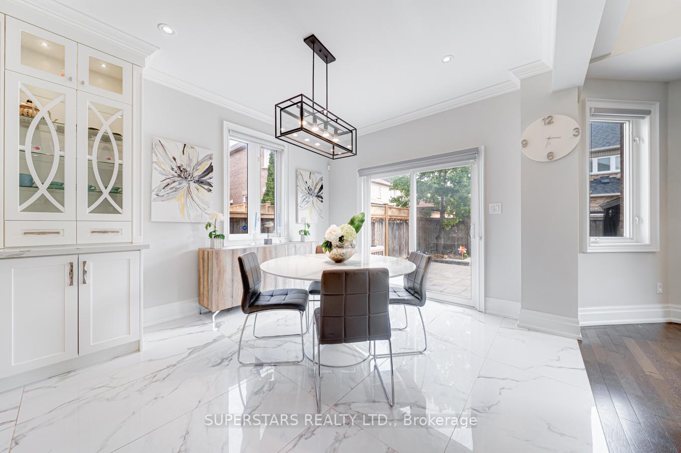 Photo 10 of 35 Chasser Drive, Markham, Greensborough — HOMEH