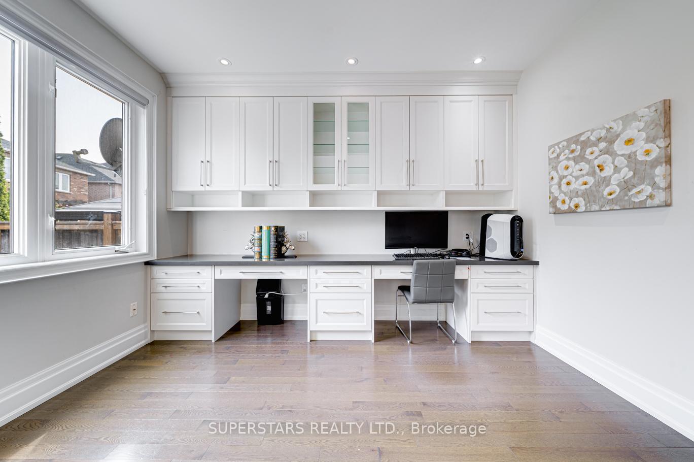 Photo 15 of 35 Chasser Drive, Markham, Greensborough — HOMEH