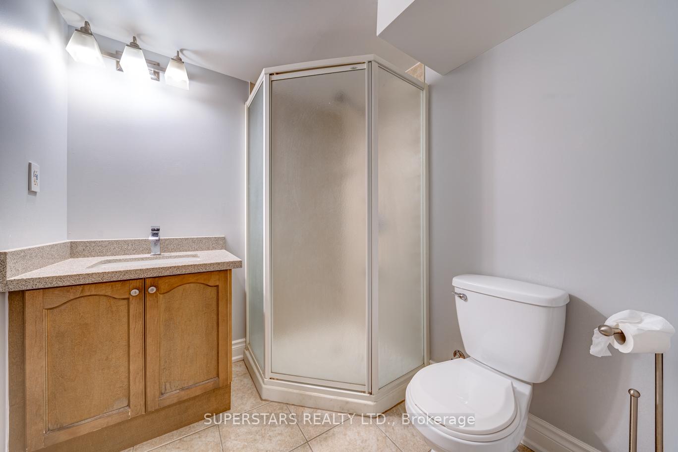 Photo 36 of 35 Chasser Drive, Markham, Greensborough — HOMEH