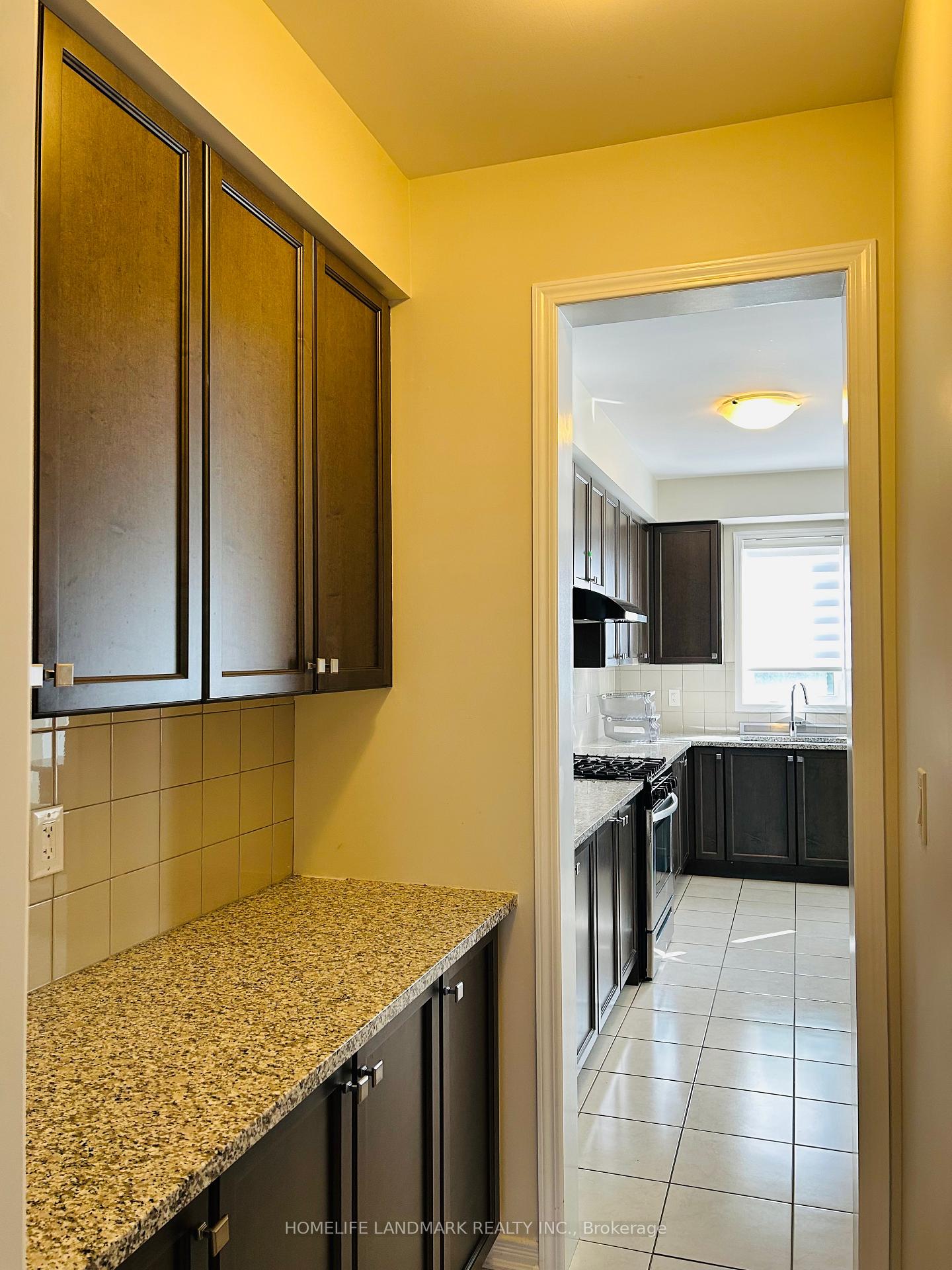 Photo 13 of 97 Cactus Crescent, Hamilton, Stoney Creek — HOMEH