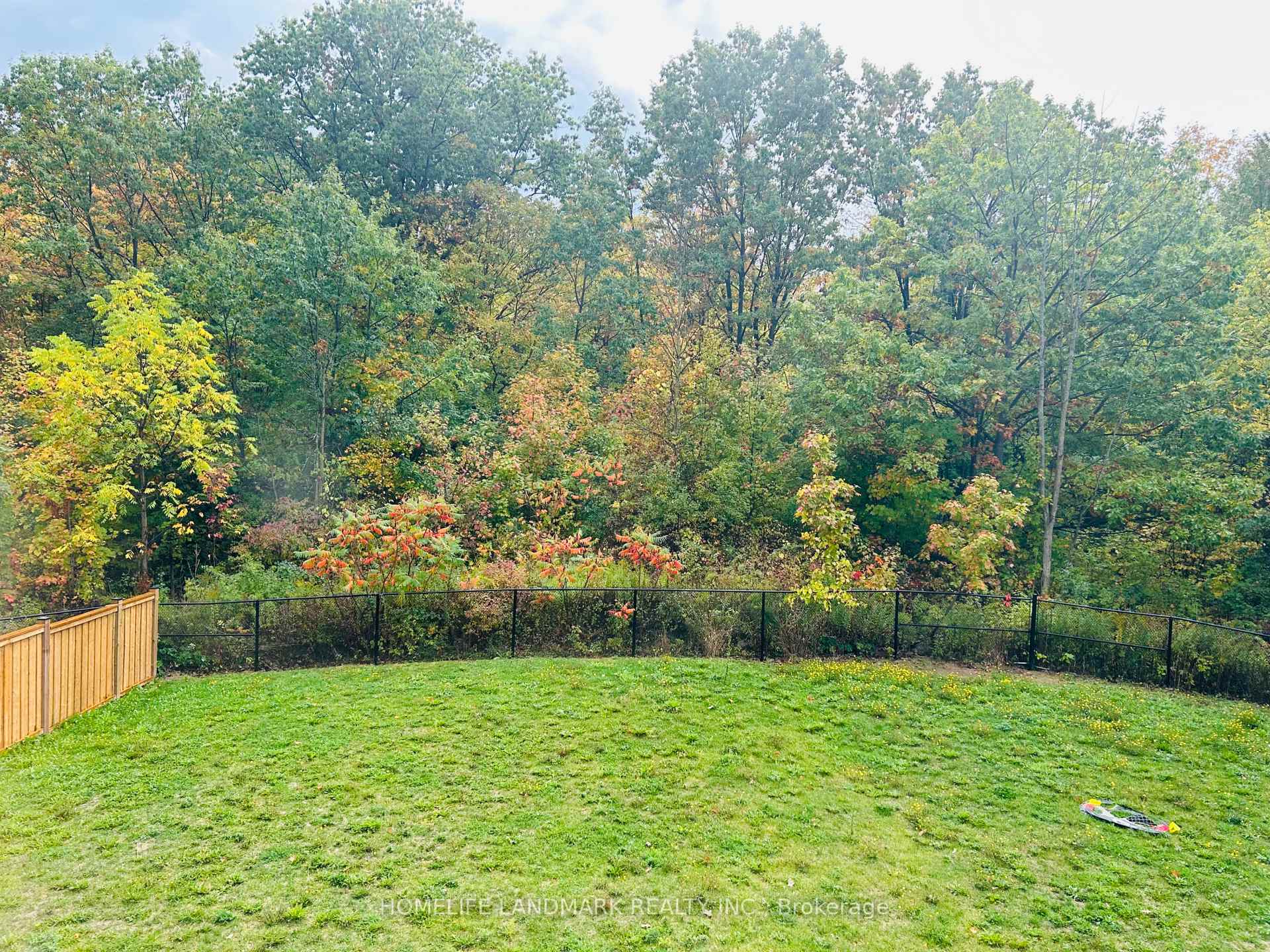 Photo 38 of 97 Cactus Crescent, Hamilton, Stoney Creek — HOMEH