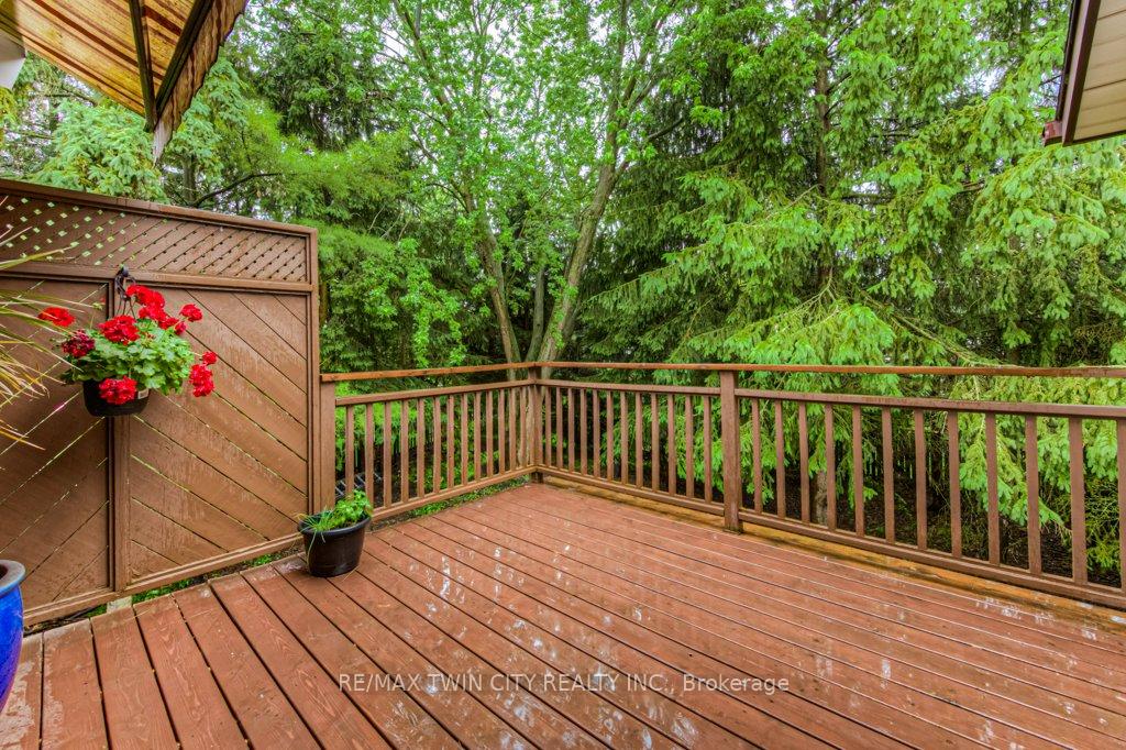 Photo 28 of 91 Nathaniel Crescent, Kitchener — HOMEH