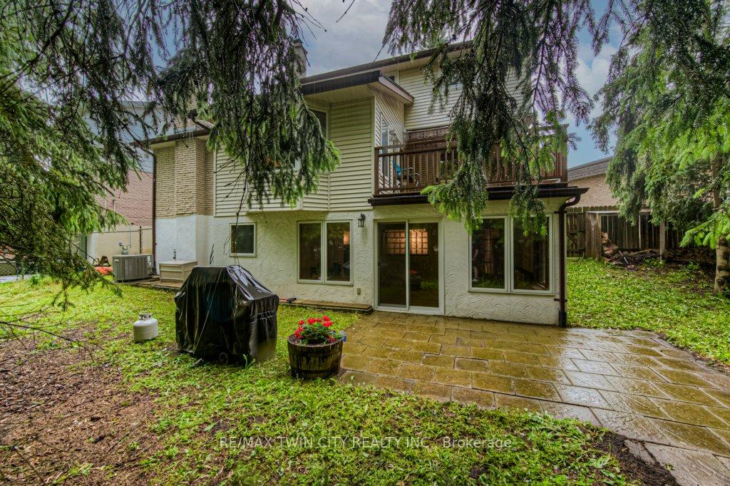 Photo 43 of 91 Nathaniel Crescent, Kitchener — HOMEH