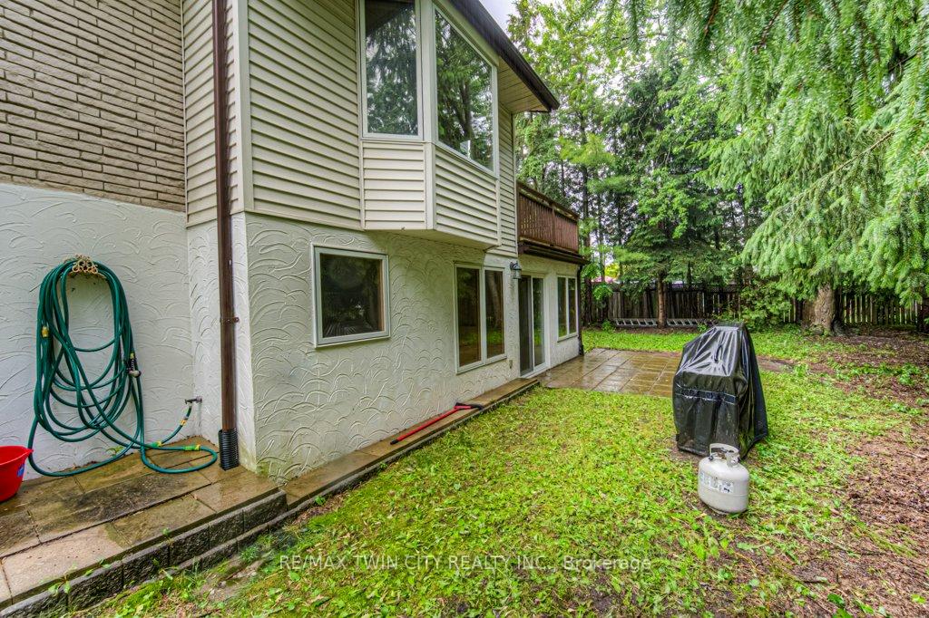 Photo 47 of 91 Nathaniel Crescent, Kitchener — HOMEH