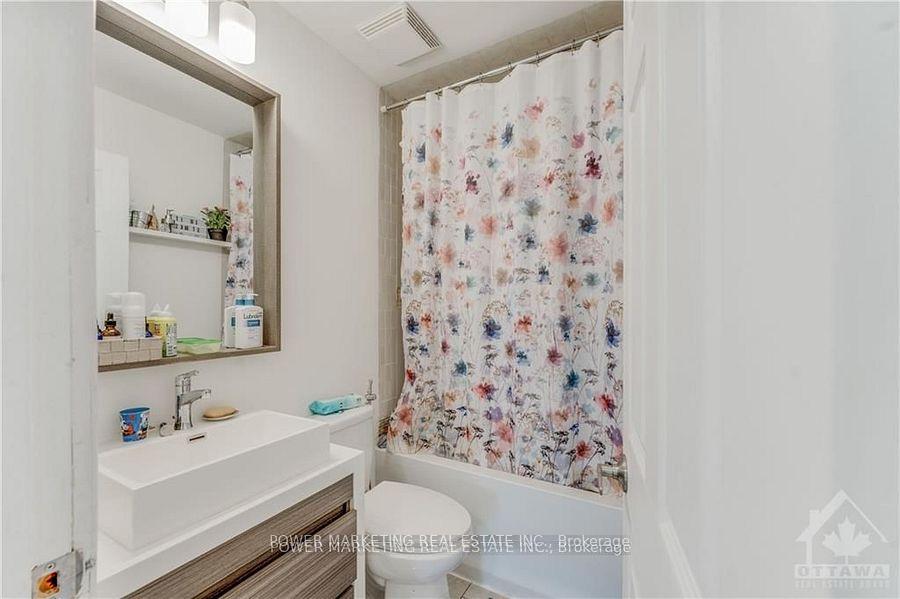 Photo 15 of 29 Courtney Road, Ottawa, Kanata - Glencairn/Hazeldean — HOMEH