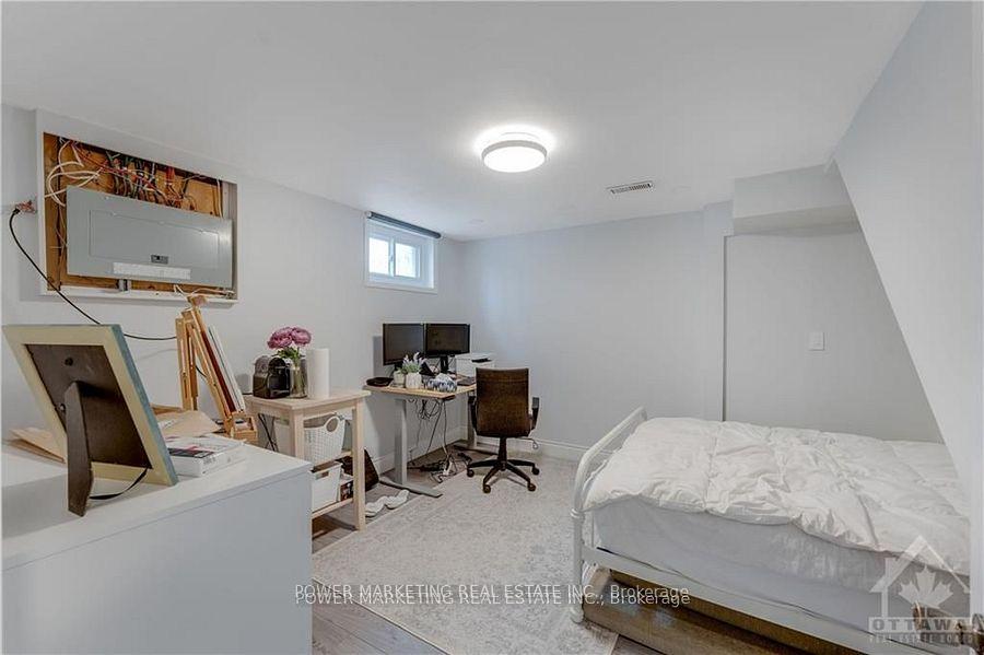 Photo 17 of 29 Courtney Road, Ottawa, Kanata - Glencairn/Hazeldean — HOMEH