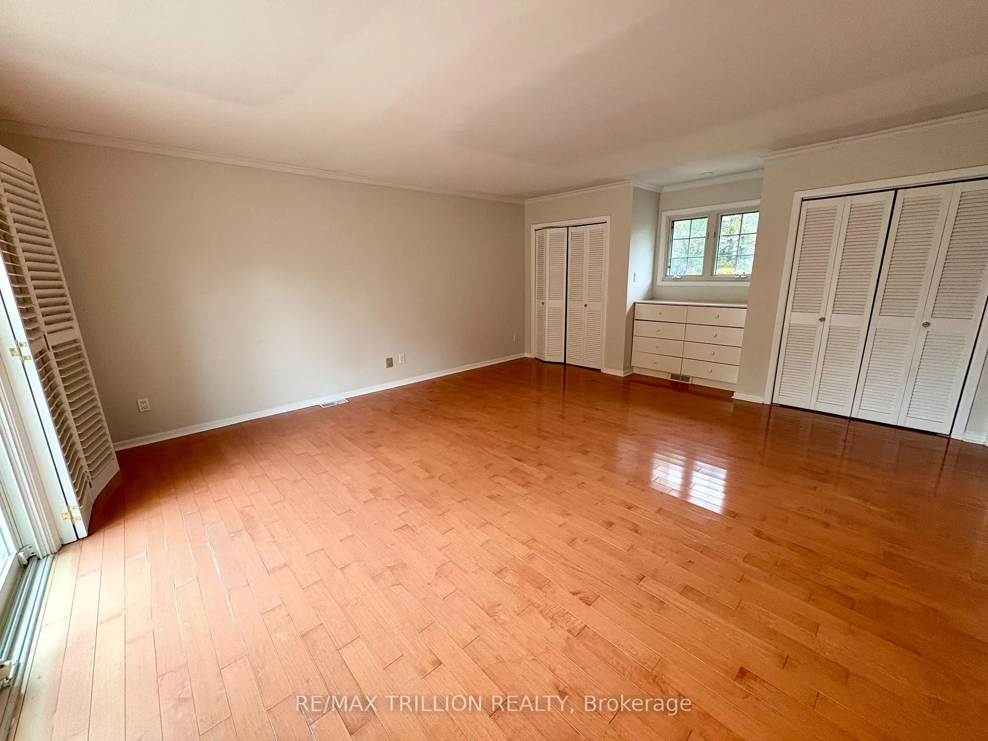 Photo 19 of 55 Glenbourne Park Drive, Markham, Devil's Elbow — HOMEH