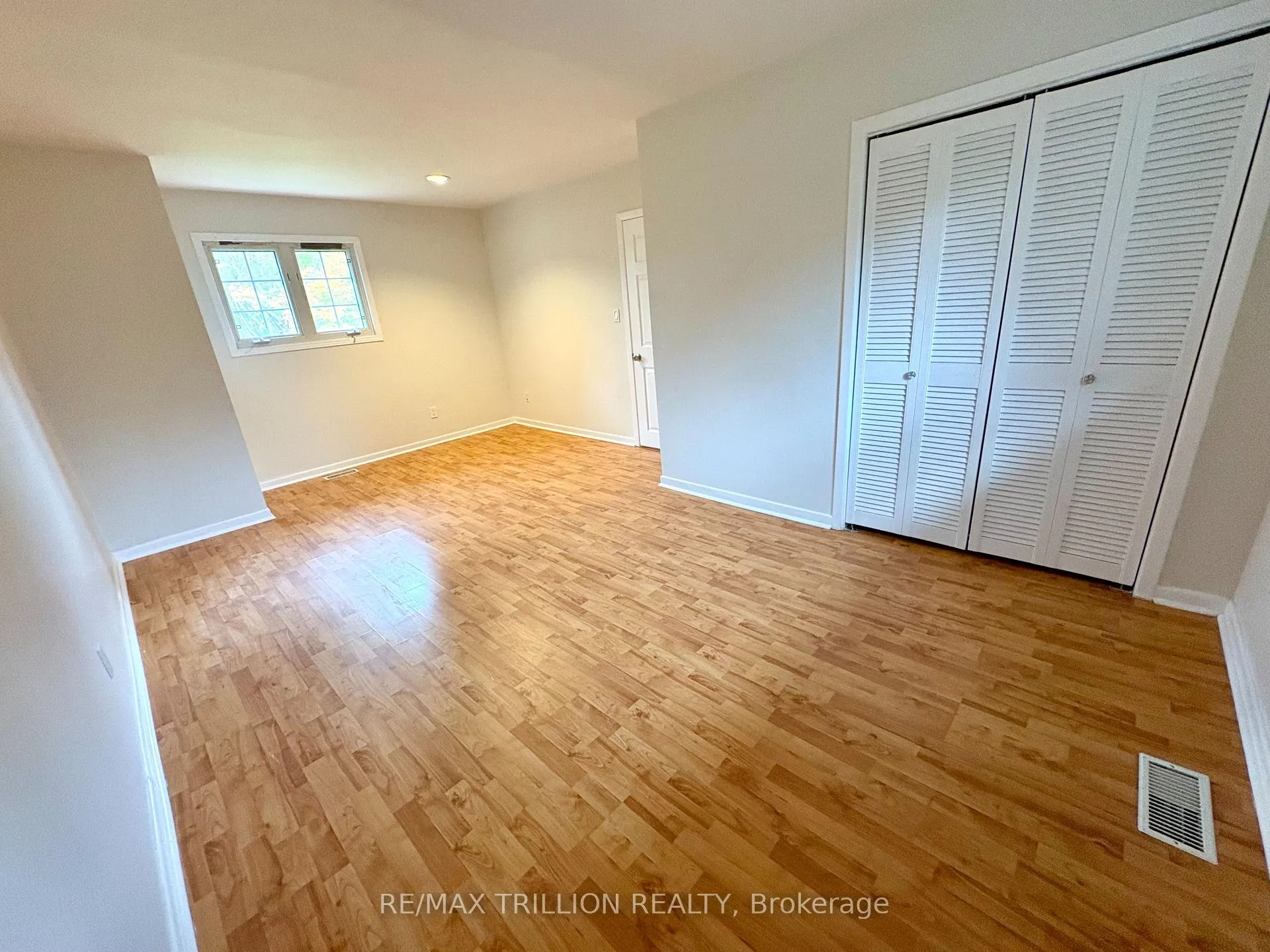 Photo 23 of 55 Glenbourne Park Drive, Markham, Devil's Elbow — HOMEH
