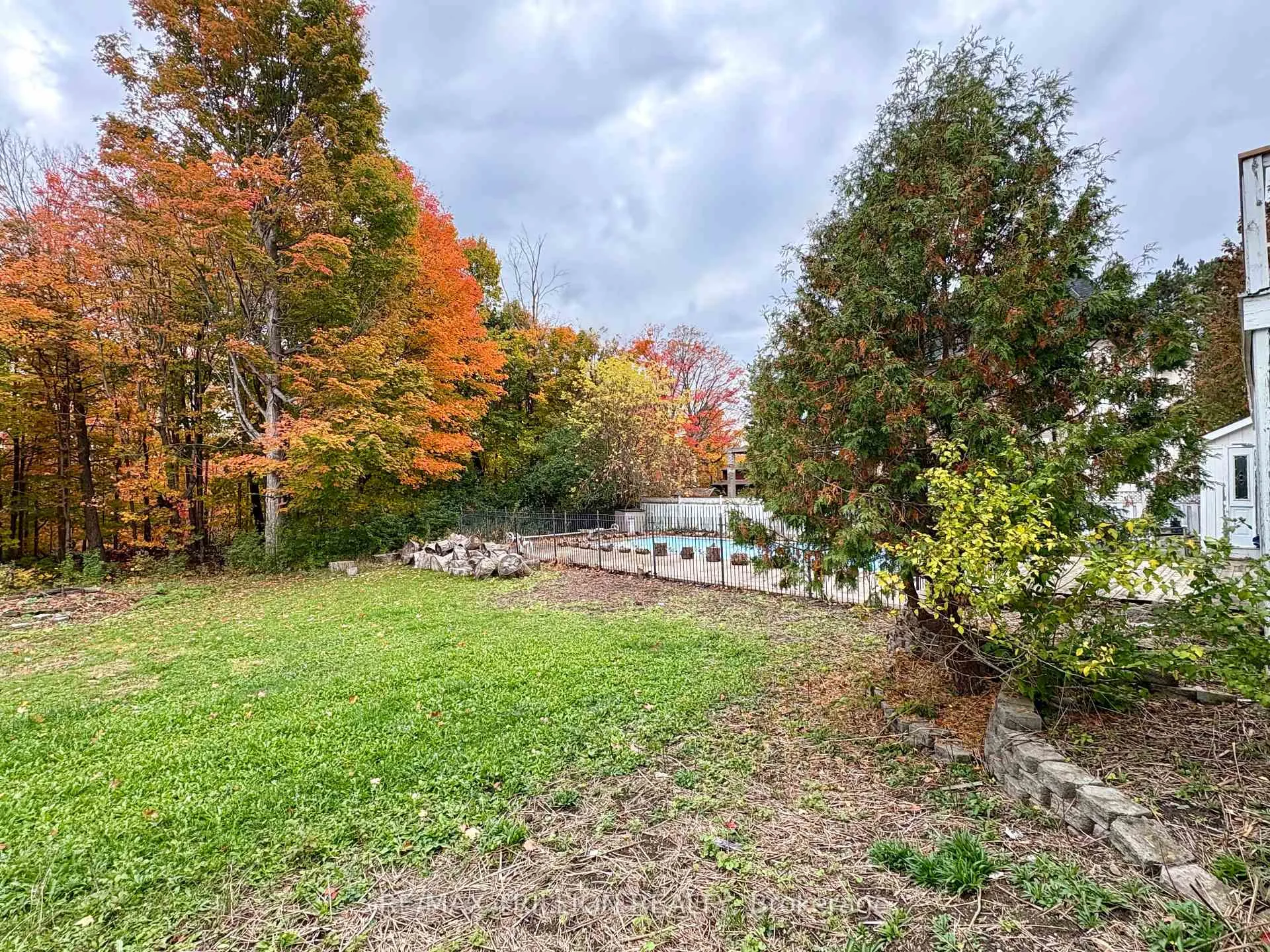 Photo 29 of 55 Glenbourne Park Drive, Markham, Devil's Elbow — HOMEH