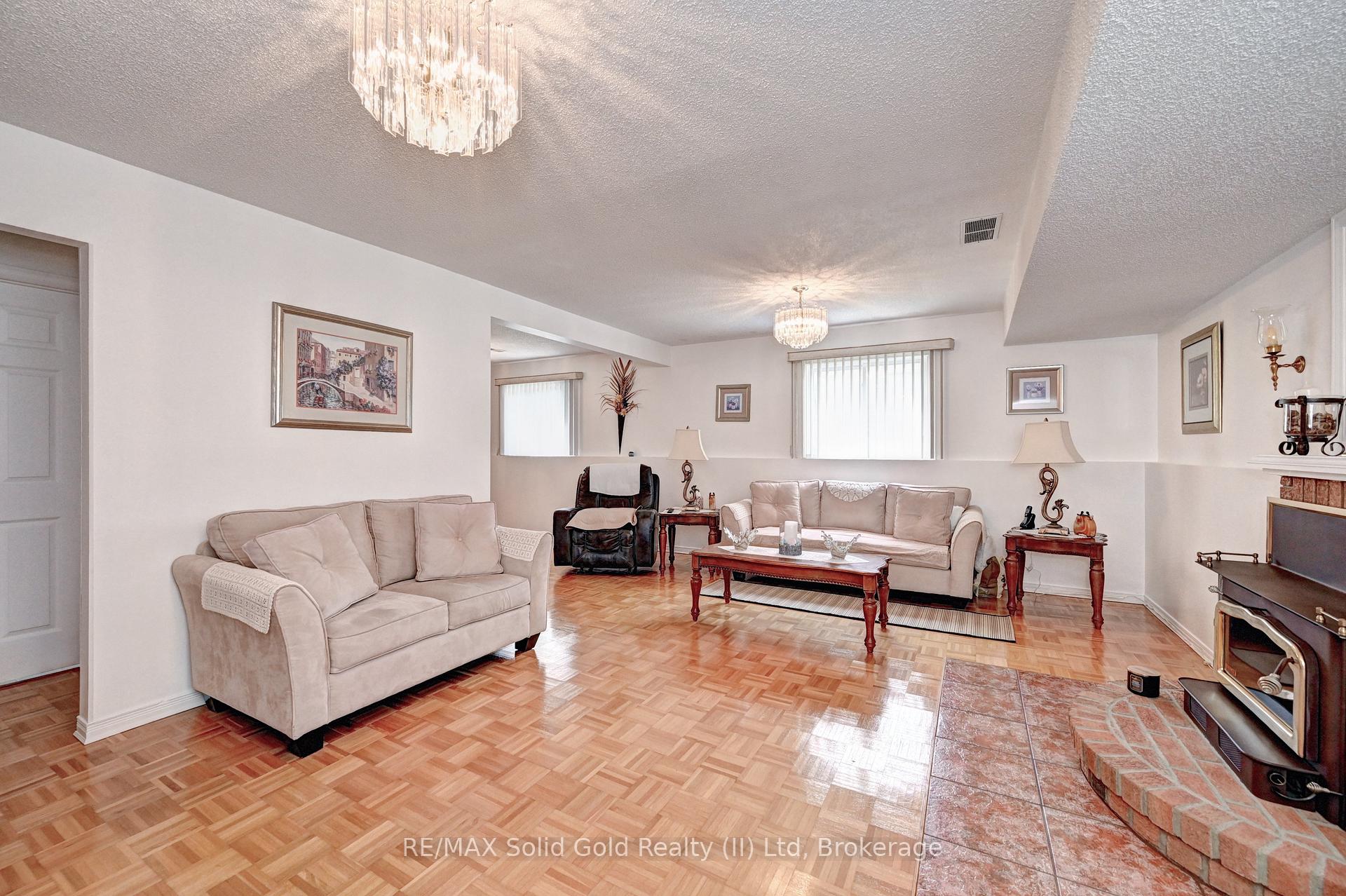 Photo 25 of 7 Quaiser Street, Kitchener — HOMEH