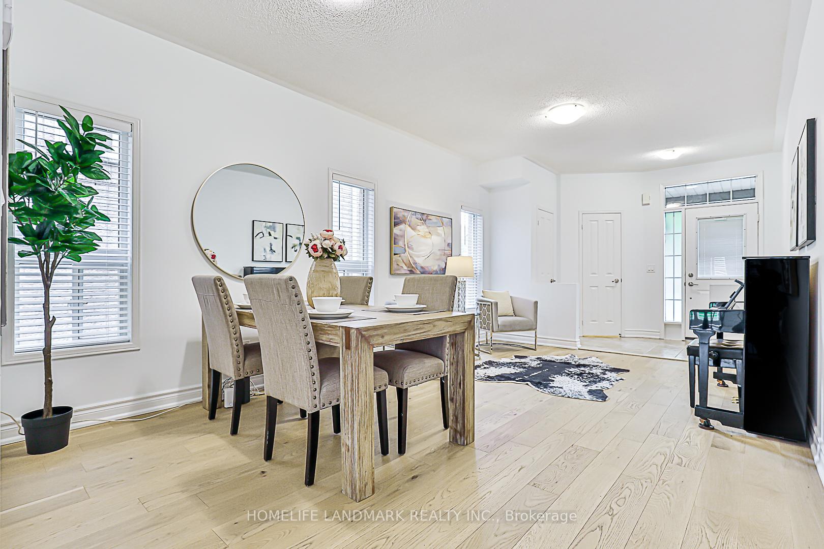 Photo 6 of 112 Orchard Hill Boulevard, Markham, Berczy — HOMEH