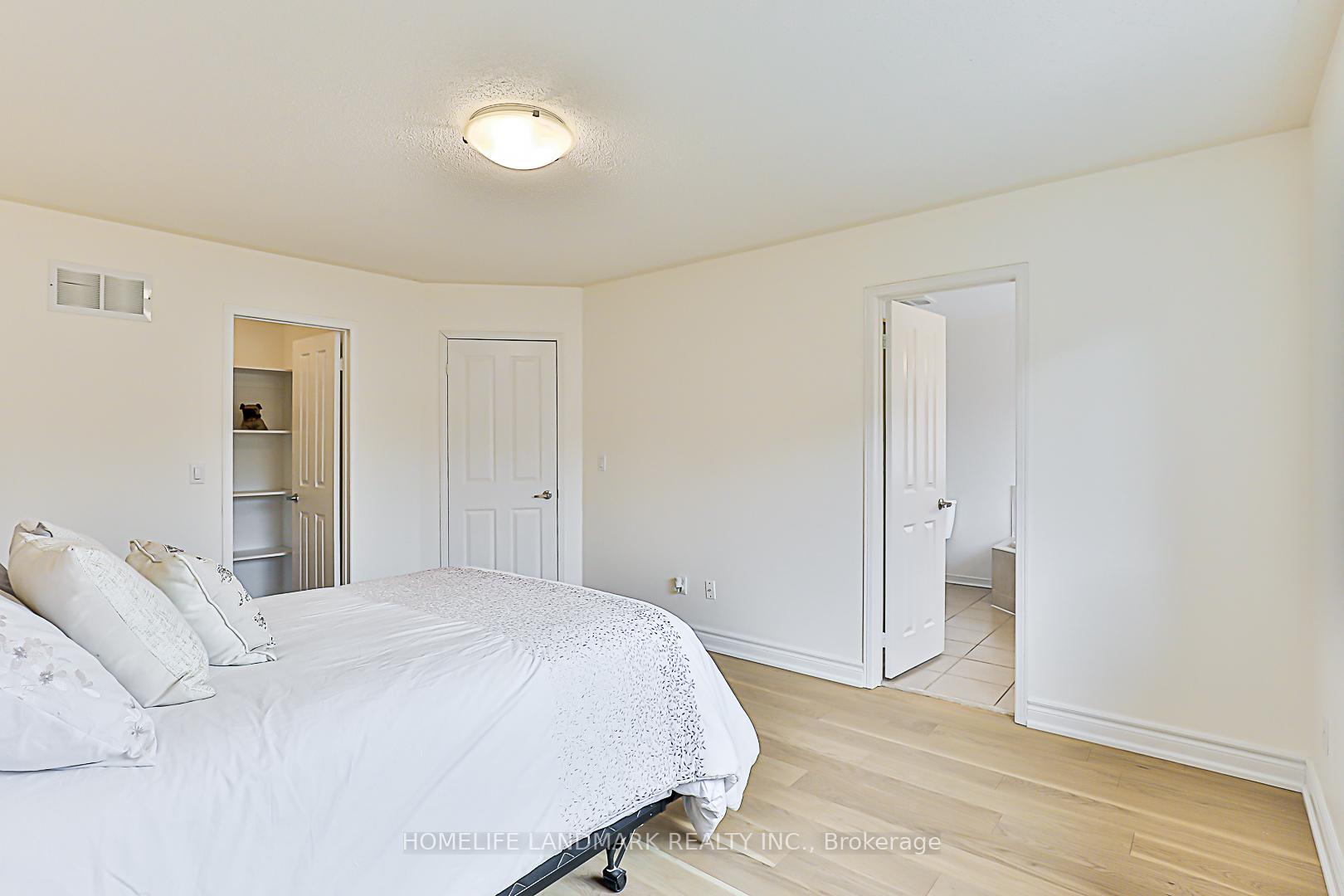 Photo 18 of 112 Orchard Hill Boulevard, Markham, Berczy — HOMEH