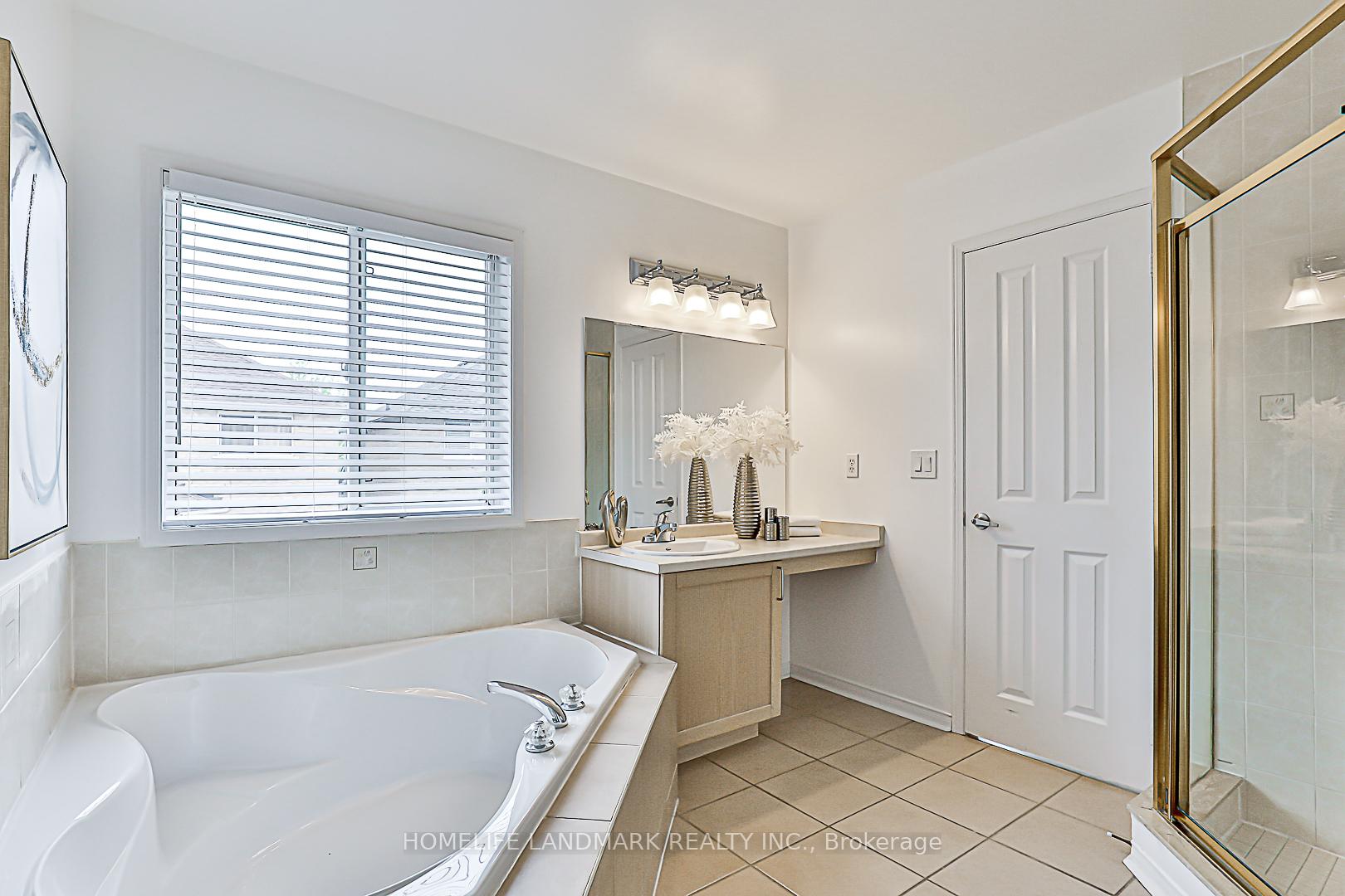 Photo 21 of 112 Orchard Hill Boulevard, Markham, Berczy — HOMEH