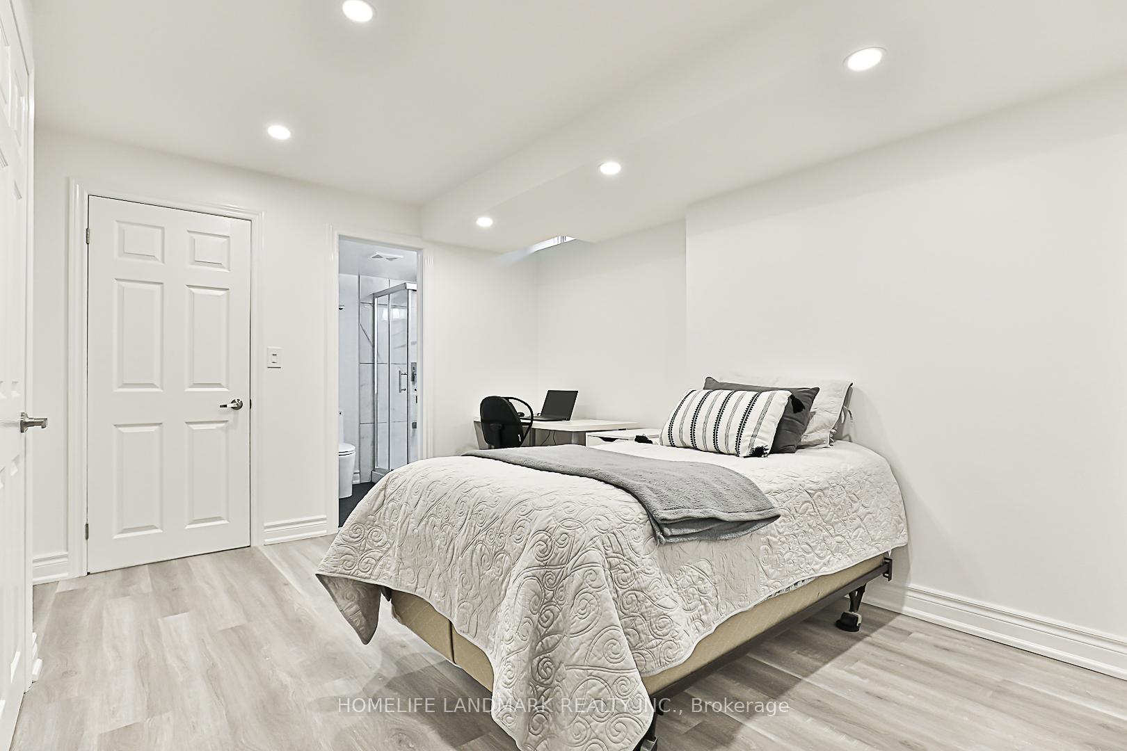 Photo 36 of 112 Orchard Hill Boulevard, Markham, Berczy — HOMEH