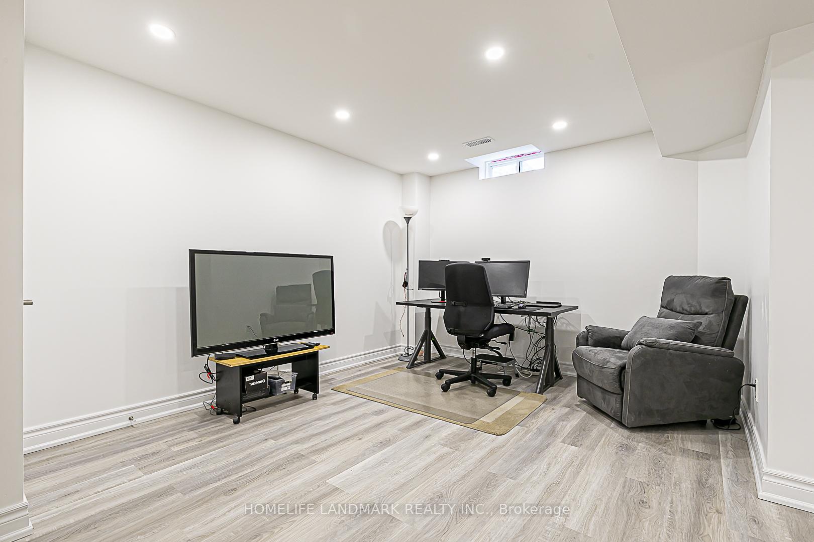 Photo 42 of 112 Orchard Hill Boulevard, Markham, Berczy — HOMEH
