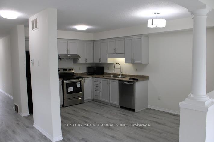Photo 9 of 65 Donnenwerth Drive, Kitchener, Larentian West — HOMEH