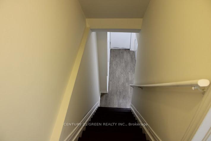 Photo 30 of 65 Donnenwerth Drive, Kitchener, Larentian West — HOMEH