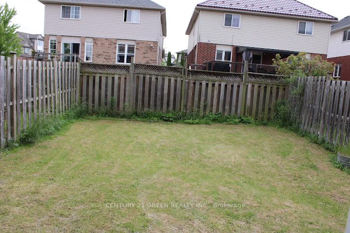 Photo 35 of 65 Donnenwerth Drive, Kitchener, Larentian West — HOMEH