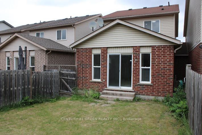 Photo 36 of 65 Donnenwerth Drive, Kitchener, Larentian West — HOMEH
