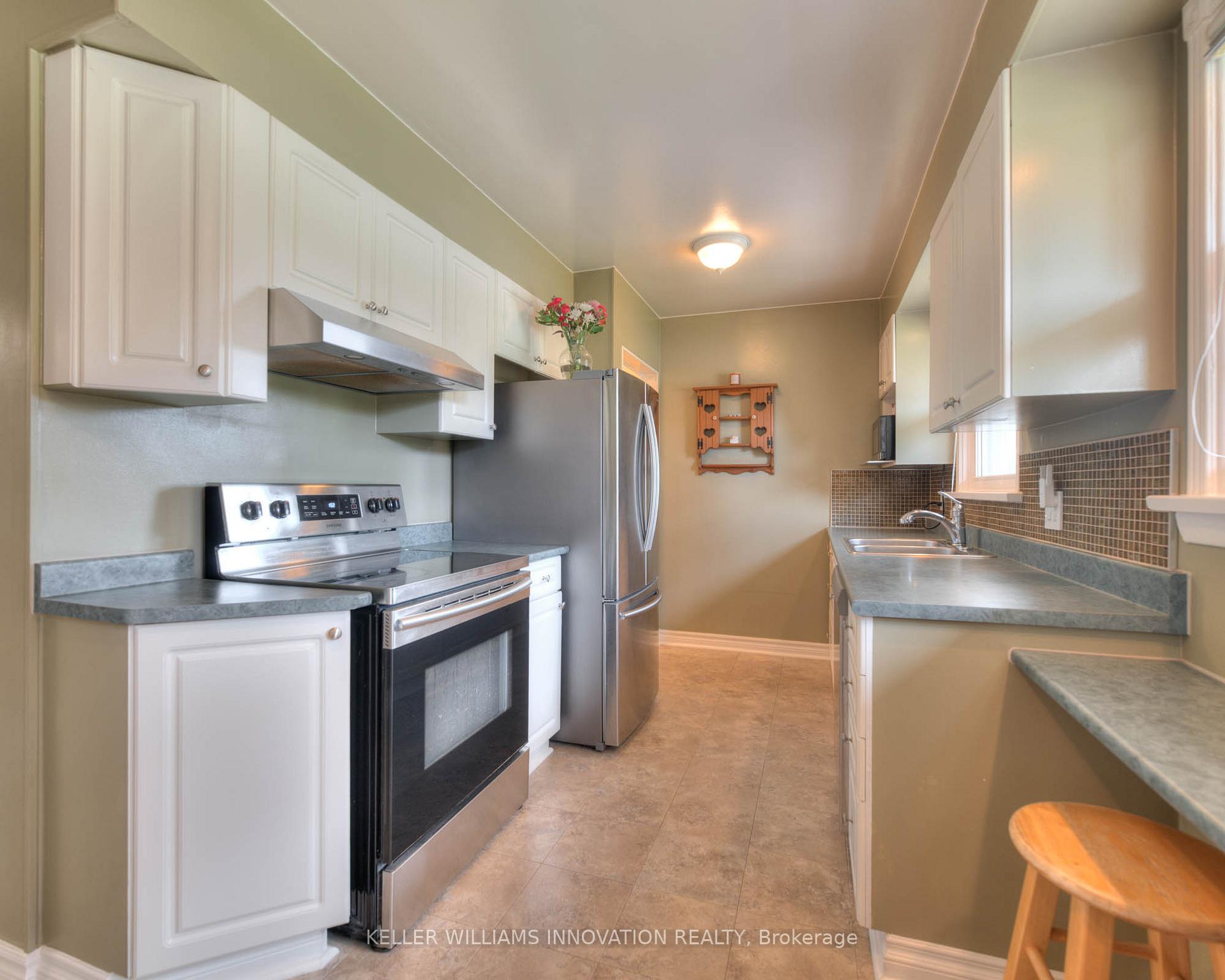 Photo 15 of 155 Byron Avenue, Kitchener — HOMEH