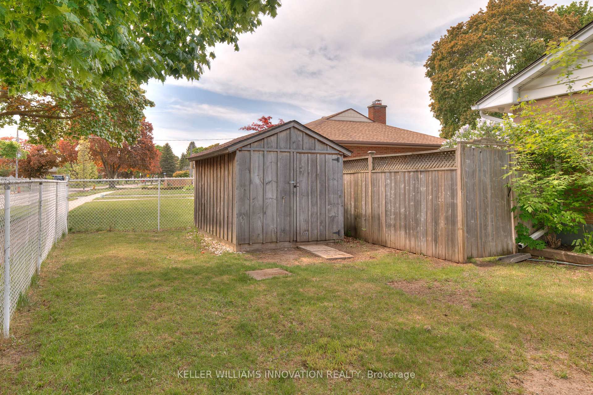 Photo 33 of 155 Byron Avenue, Kitchener — HOMEH
