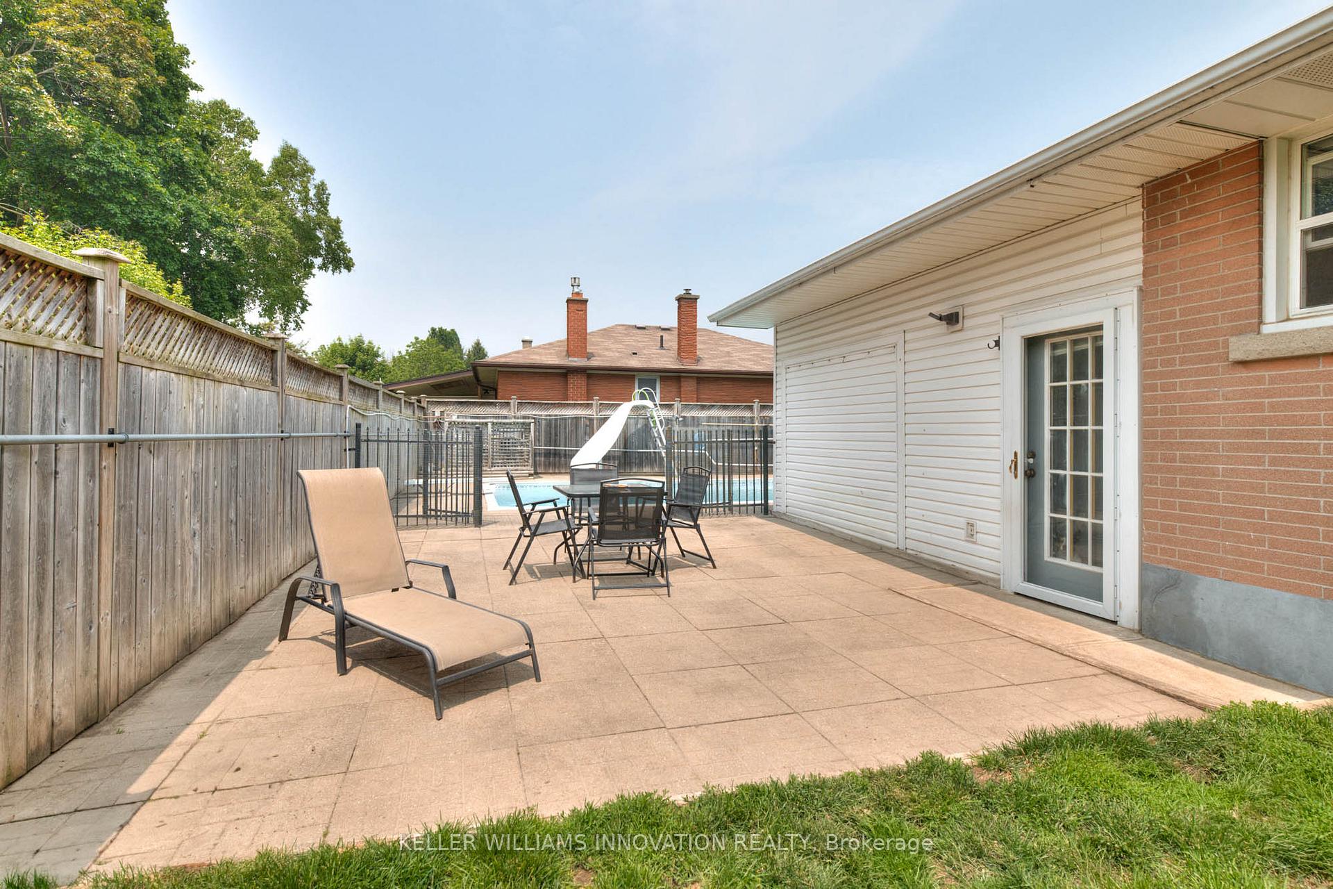 Photo 38 of 155 Byron Avenue, Kitchener — HOMEH