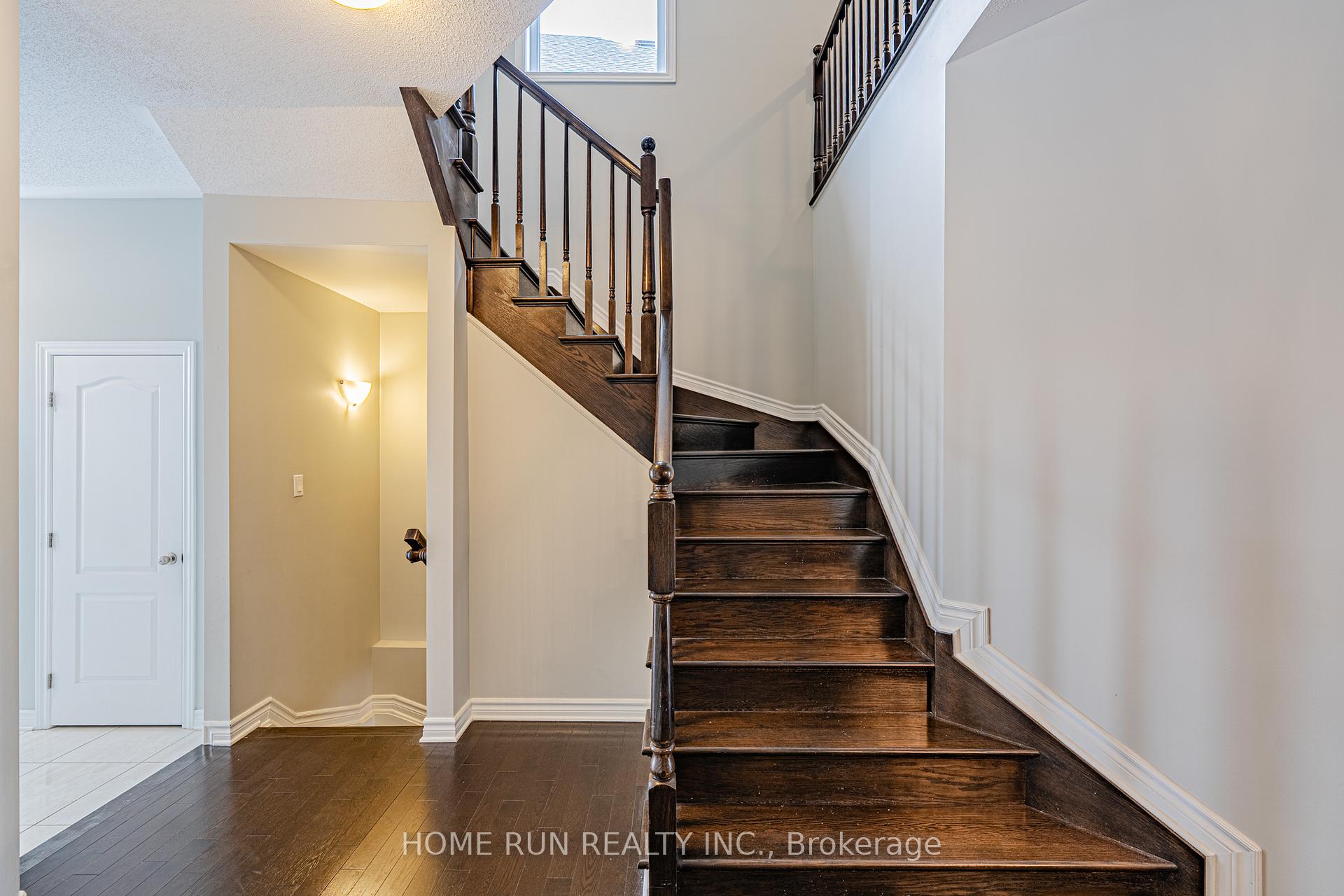 Photo 4 of 1422 Carronbridge Circle, Ottawa, Kanata - Emerald Meadows/Trailwest — HOMEH