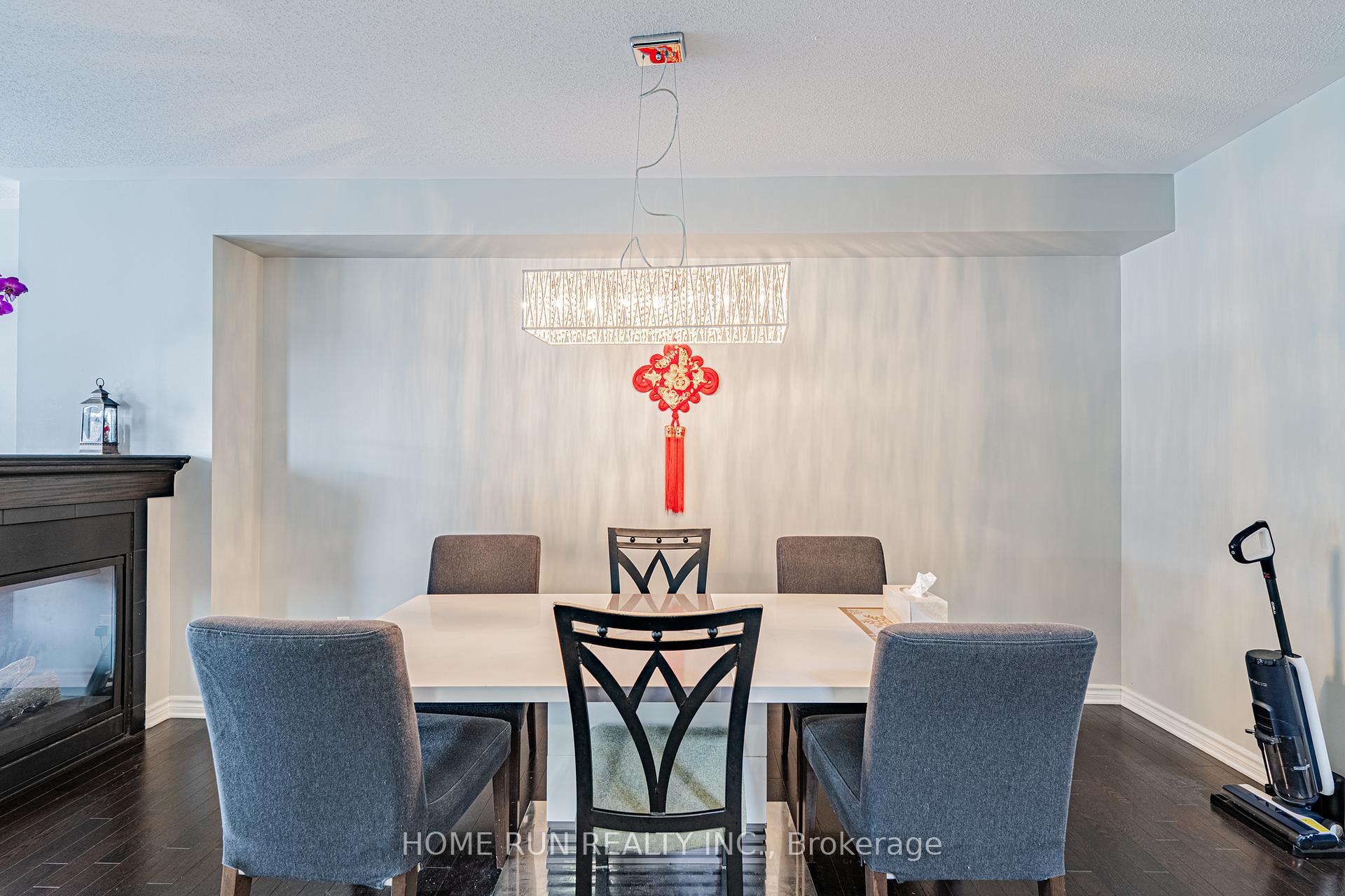 Photo 7 of 1422 Carronbridge Circle, Ottawa, Kanata - Emerald Meadows/Trailwest — HOMEH