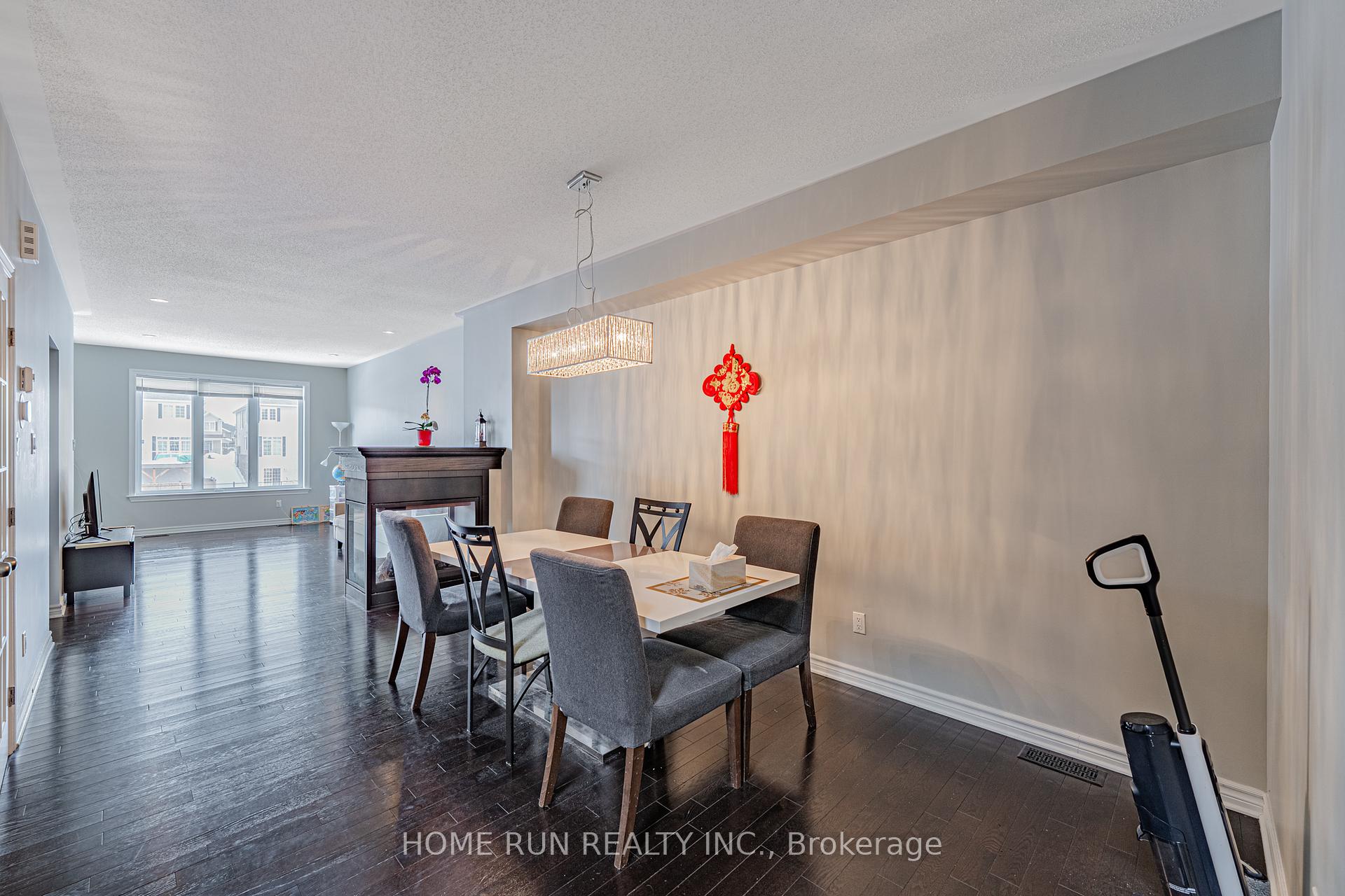 Photo 9 of 1422 Carronbridge Circle, Ottawa, Kanata - Emerald Meadows/Trailwest — HOMEH