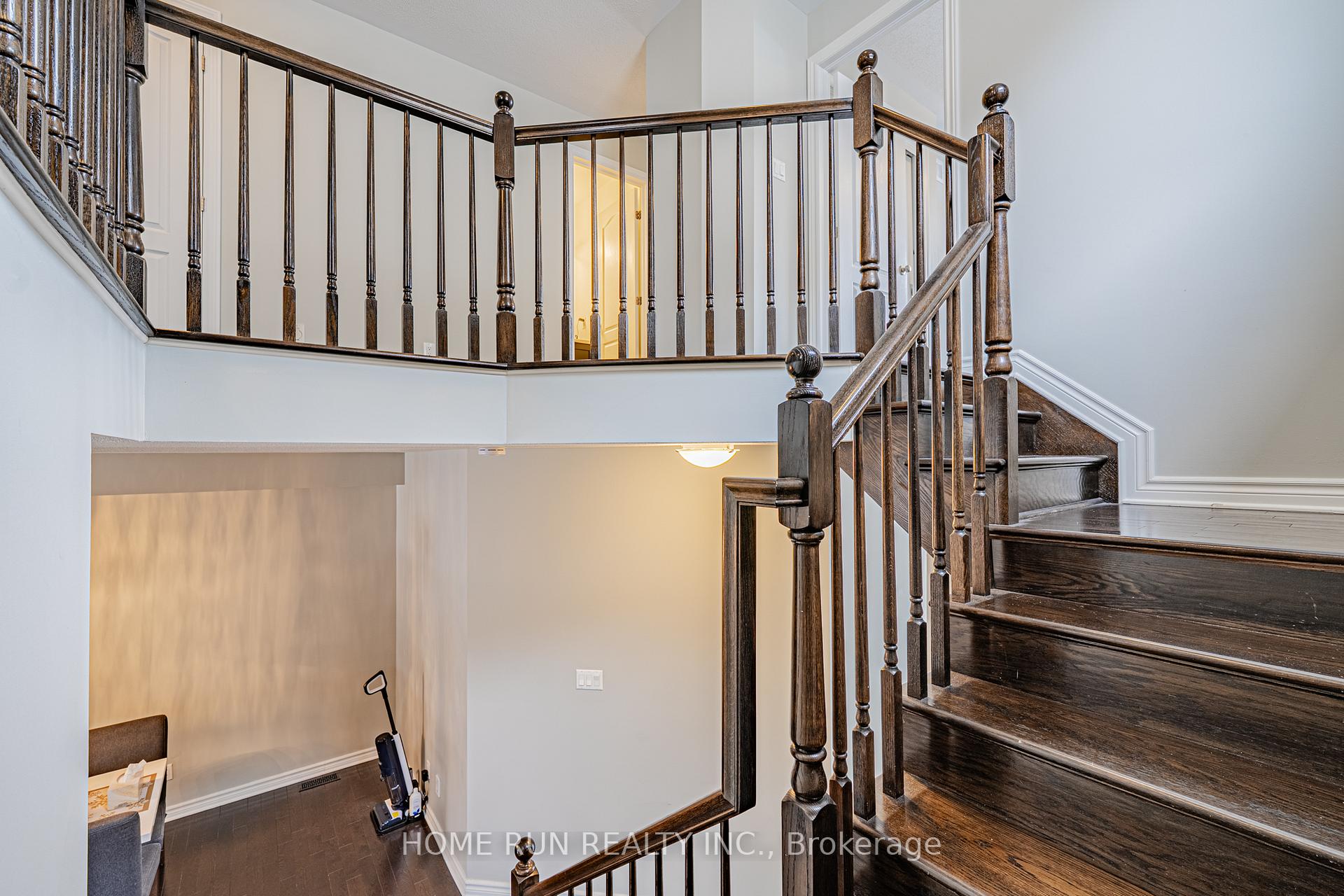 Photo 14 of 1422 Carronbridge Circle, Ottawa, Kanata - Emerald Meadows/Trailwest — HOMEH