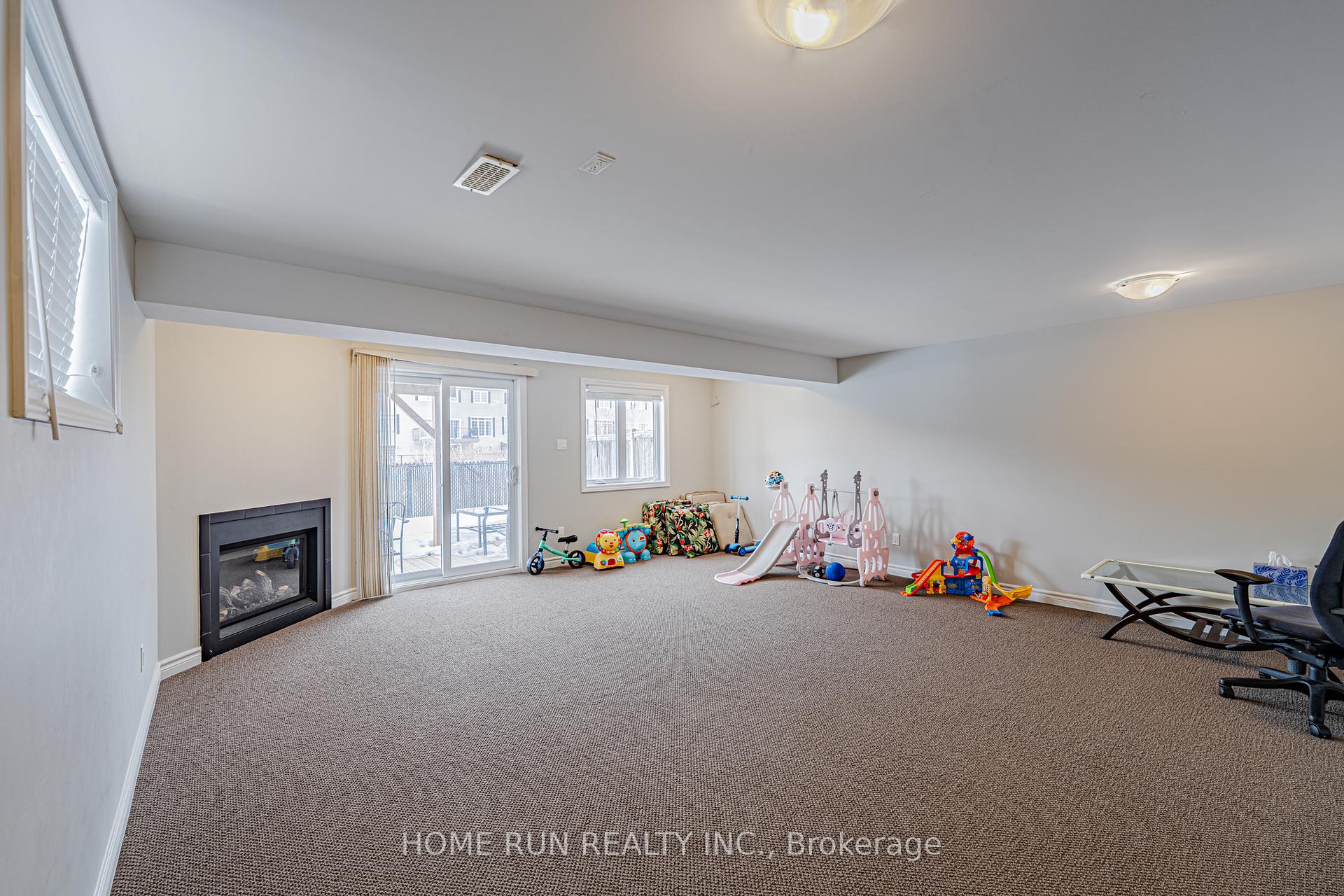 Photo 25 of 1422 Carronbridge Circle, Ottawa, Kanata - Emerald Meadows/Trailwest — HOMEH